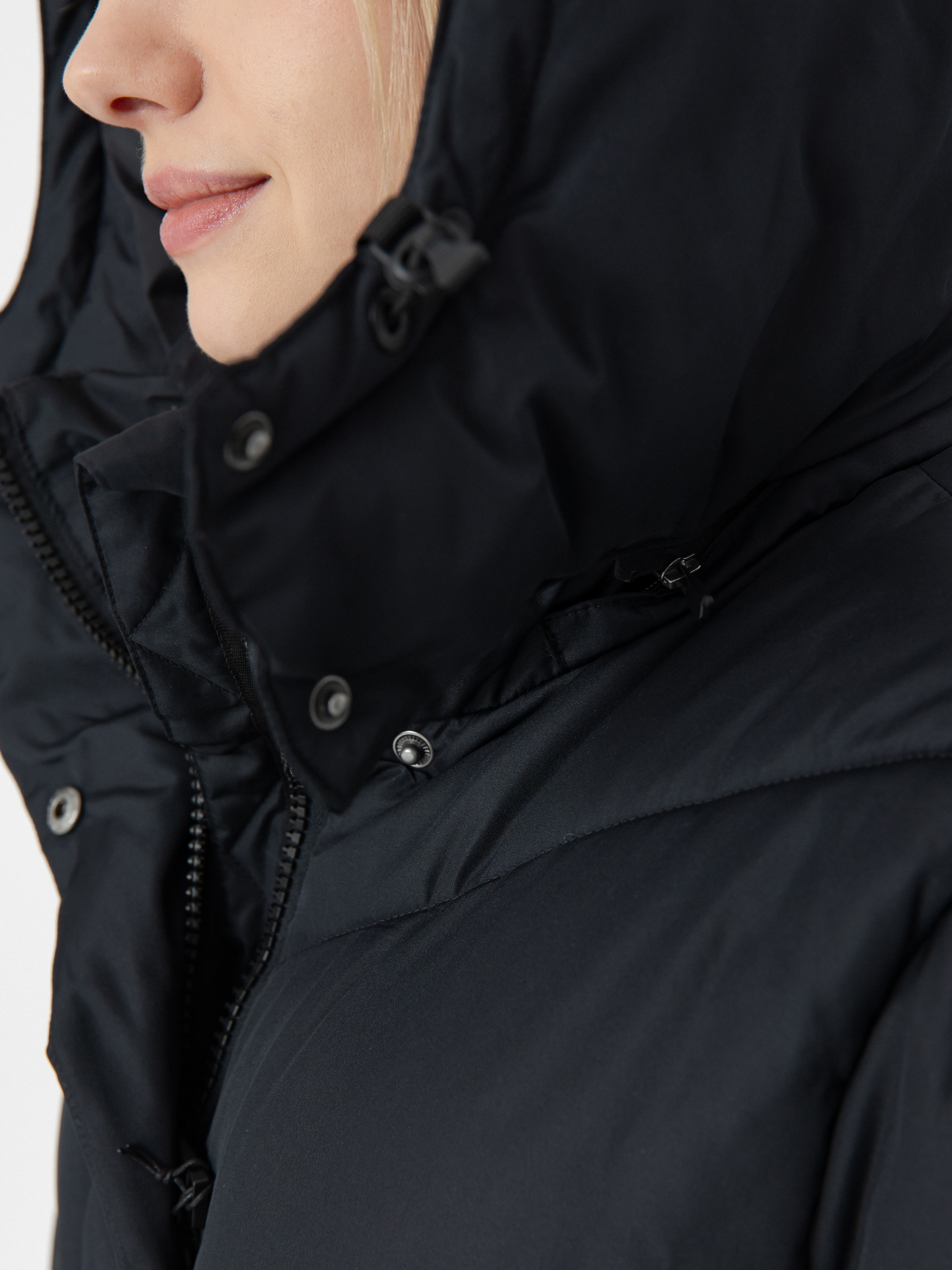 Яке Volcom Alldaylong Puff Wmn (black)