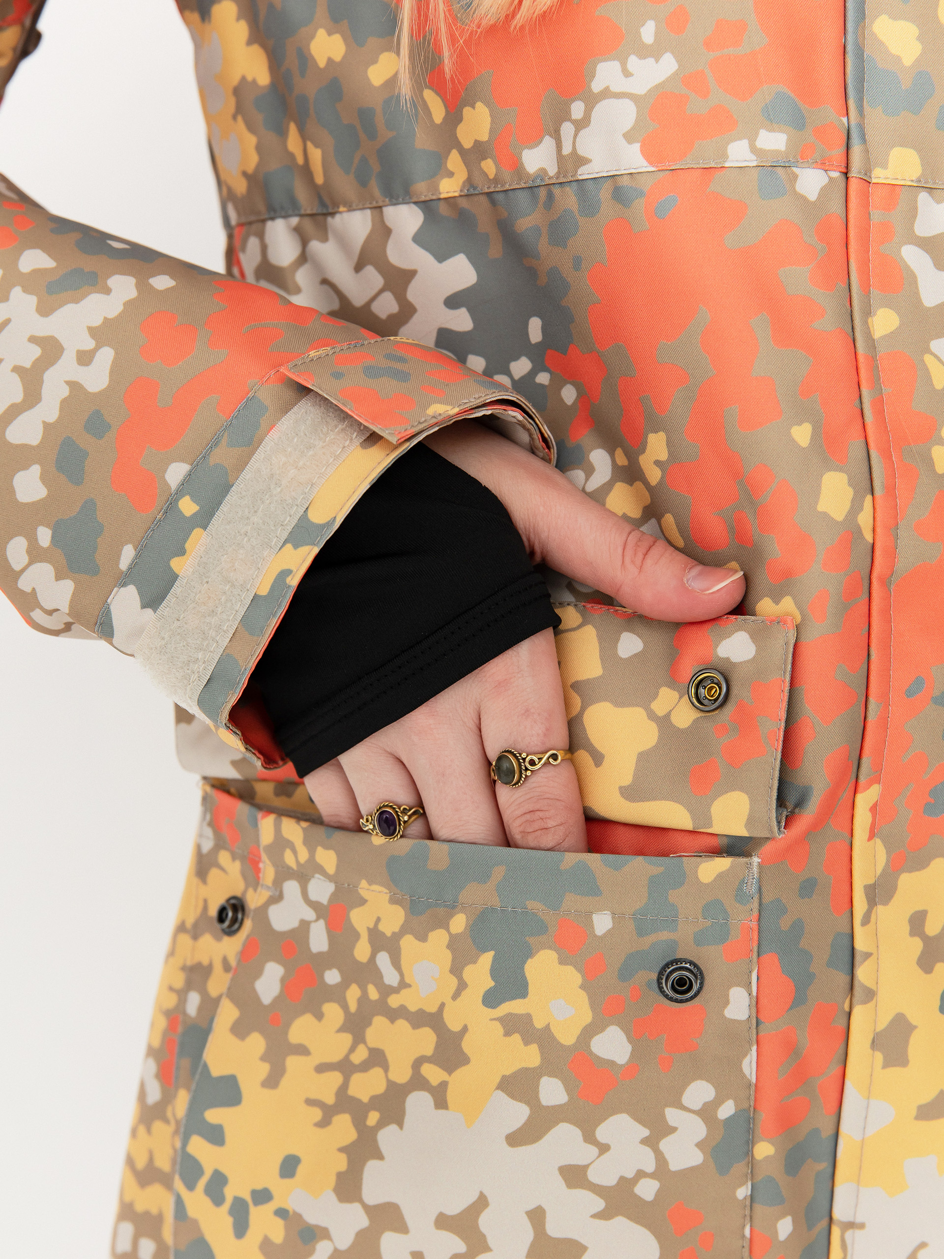 Дамска Сноуборд яке DC Cruiser (fractal coral)