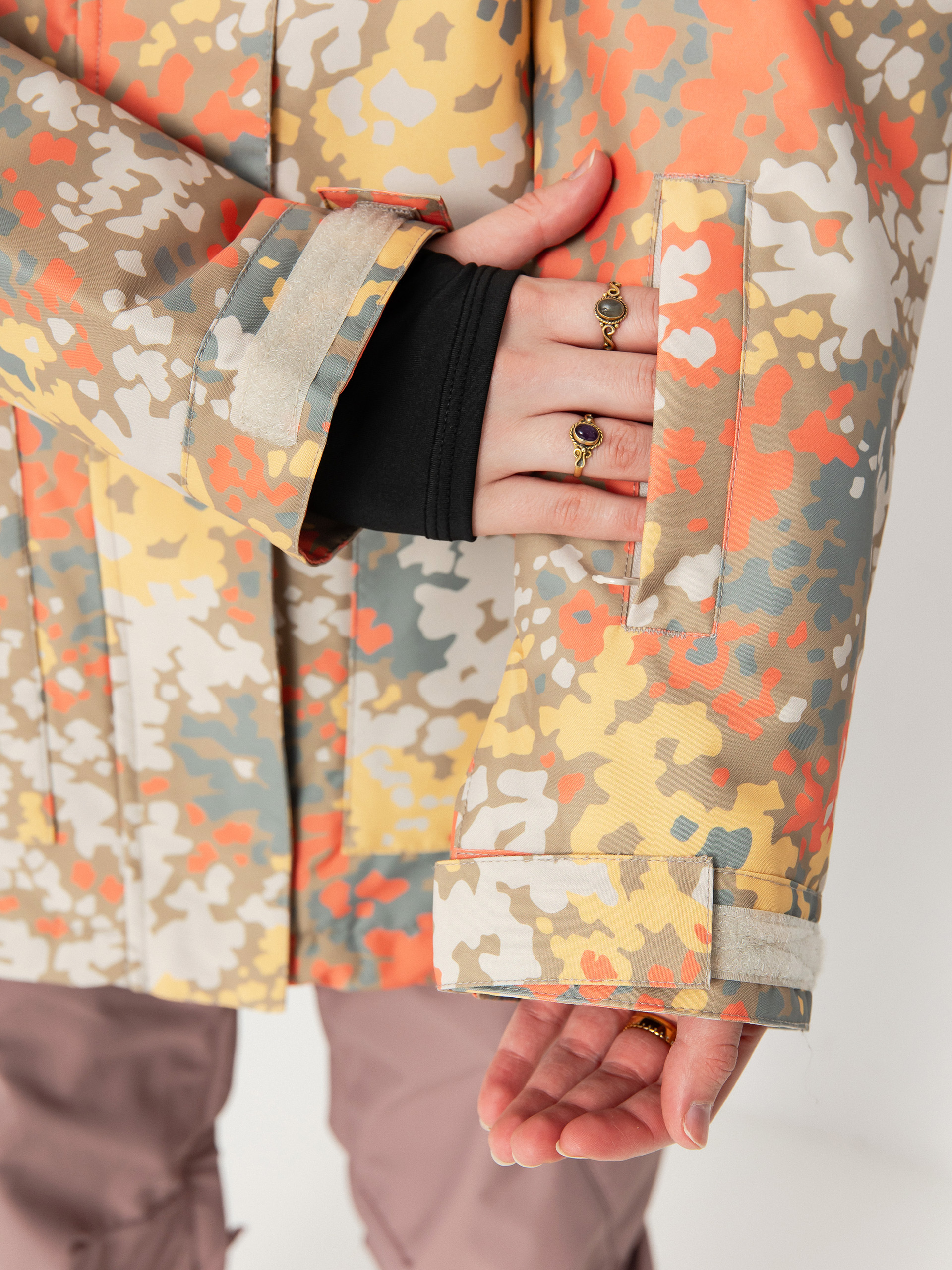 Дамска Сноуборд яке DC Cruiser (fractal coral)