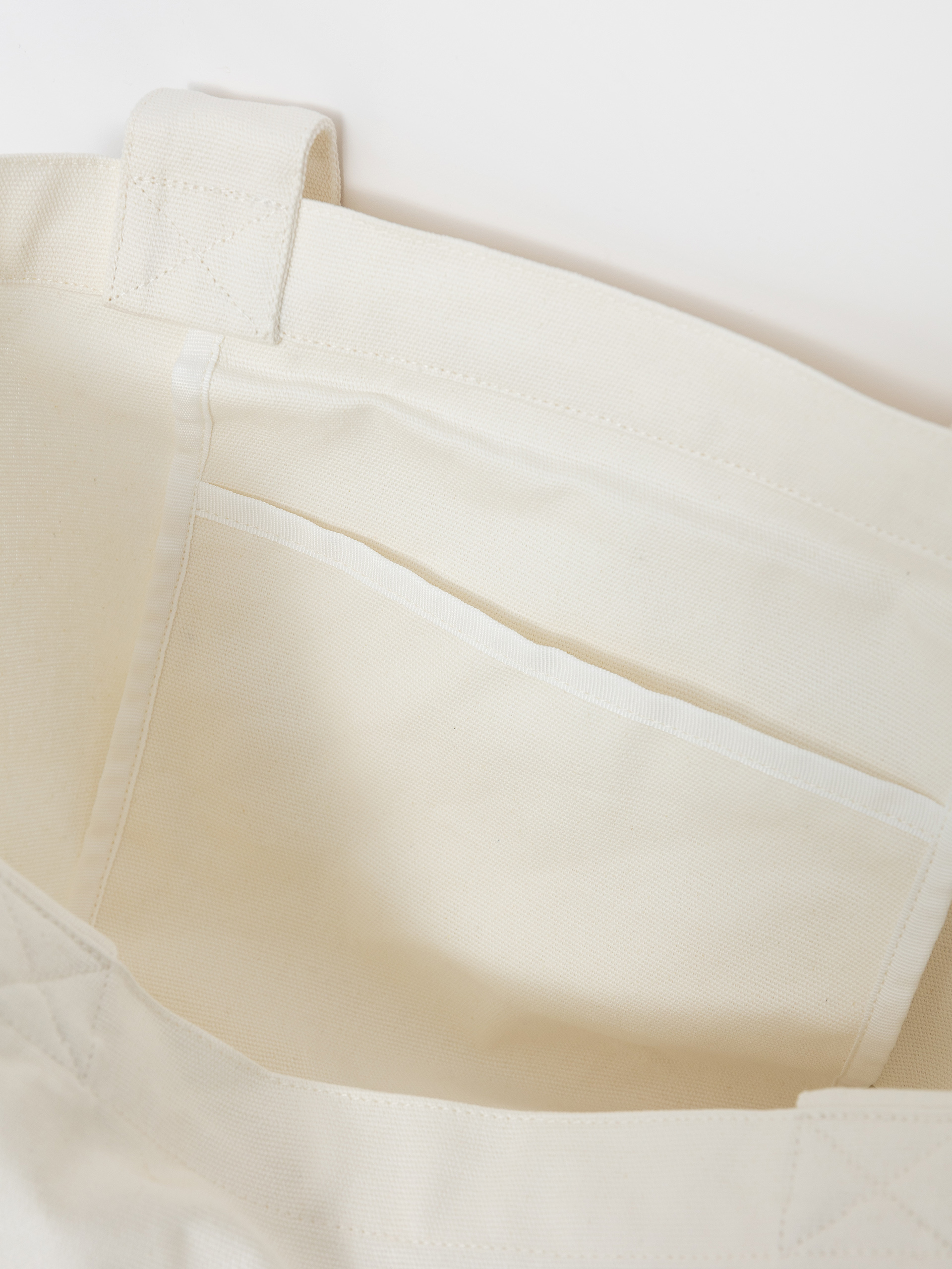 Чанта Carhartt WIP Canvas Graphic Tote (harttbreaker print  wax)