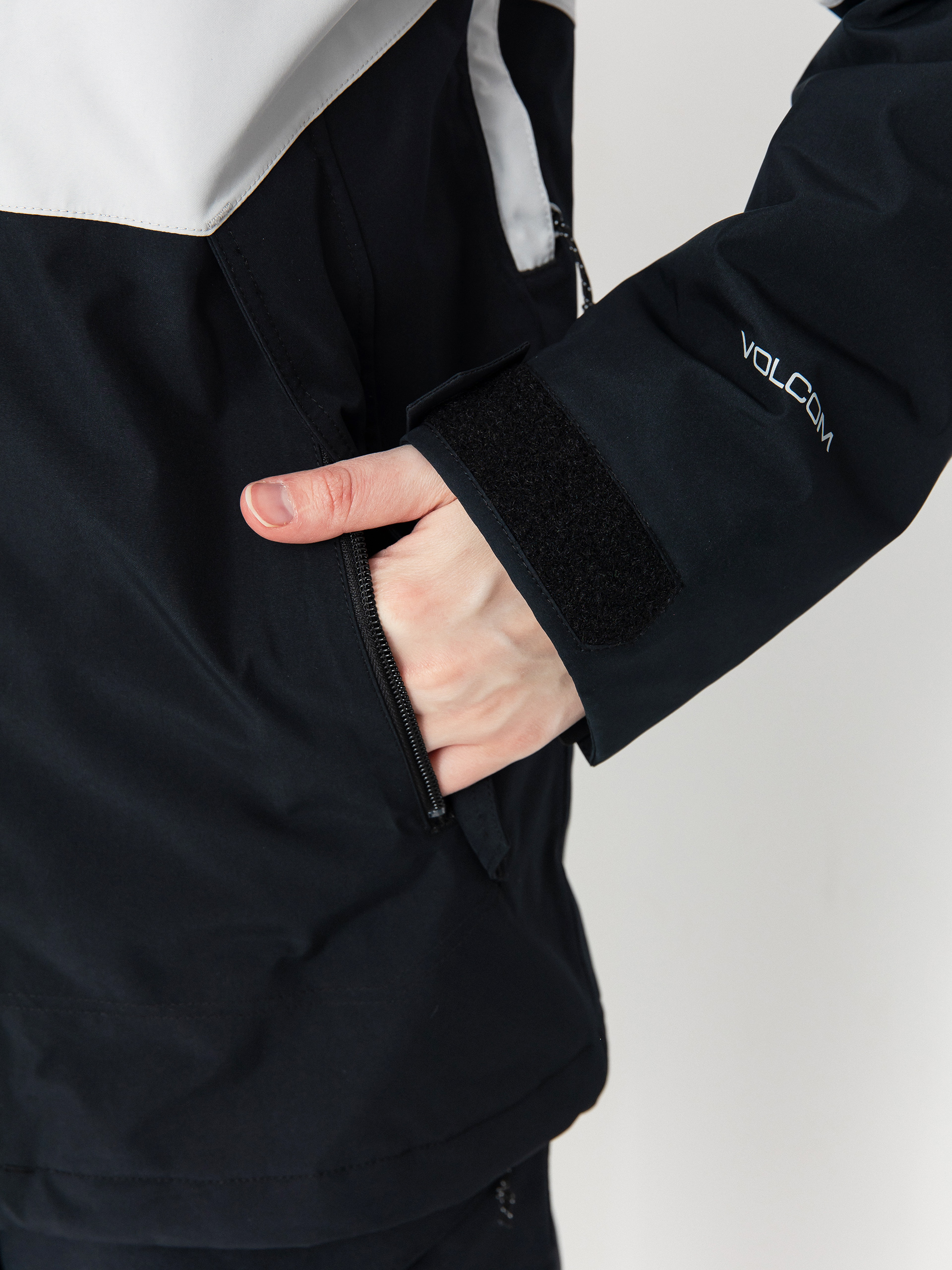 Дамска Сноуборд яке Volcom V.Co Aris Ins Gore (cloud grey)