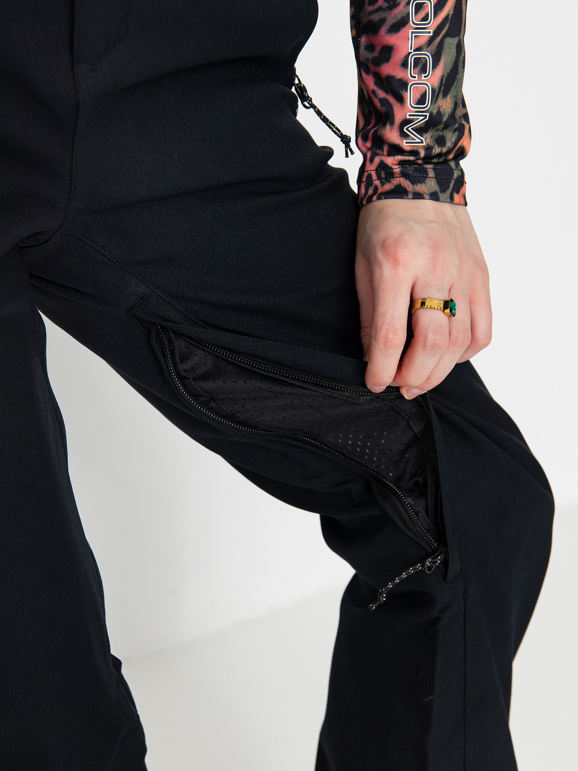 Дамско Сноуборд панталони Volcom Genus Stretch (black)