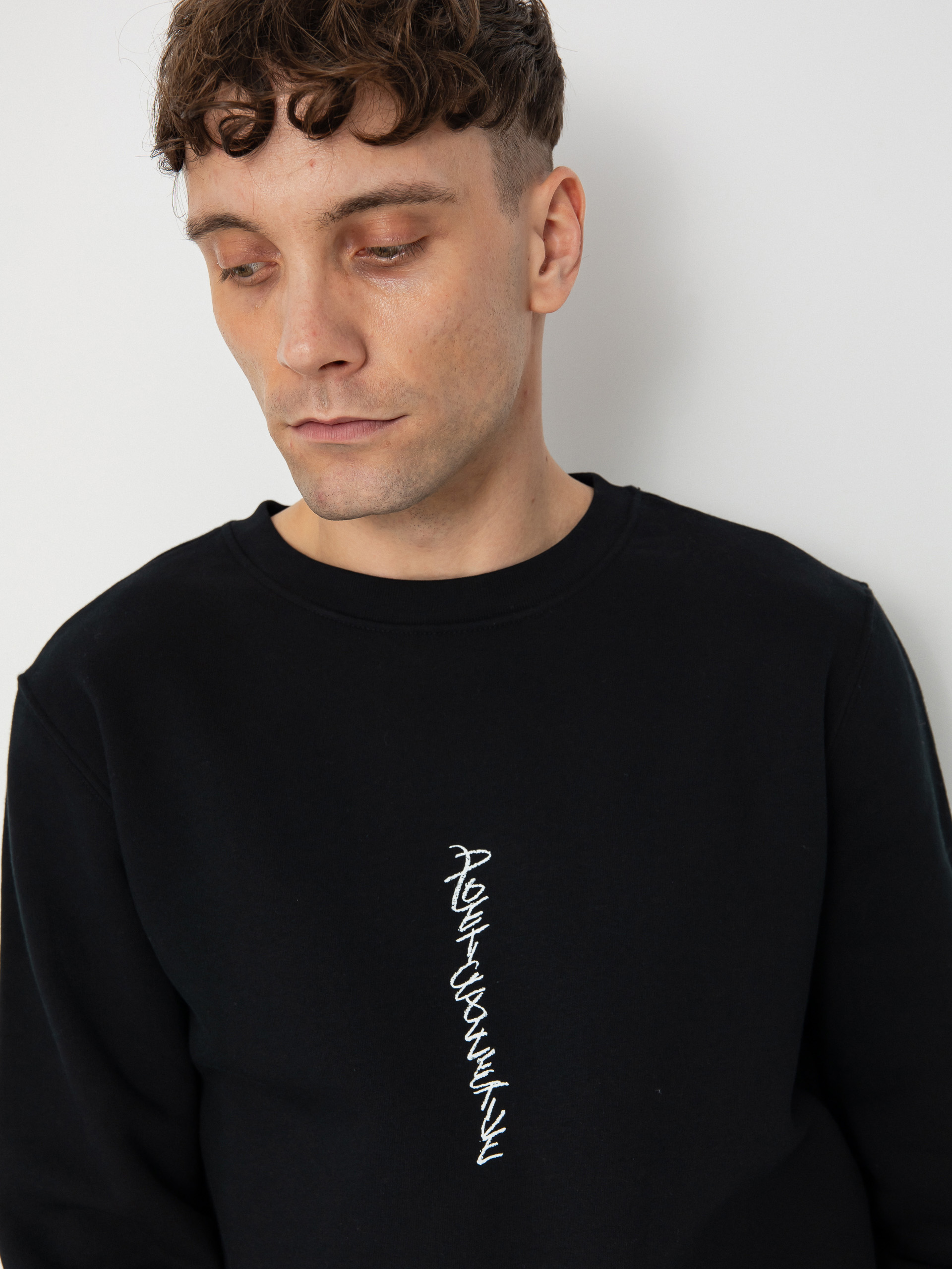 Суитшърт Poetic Collective Demon Crewneck (black)