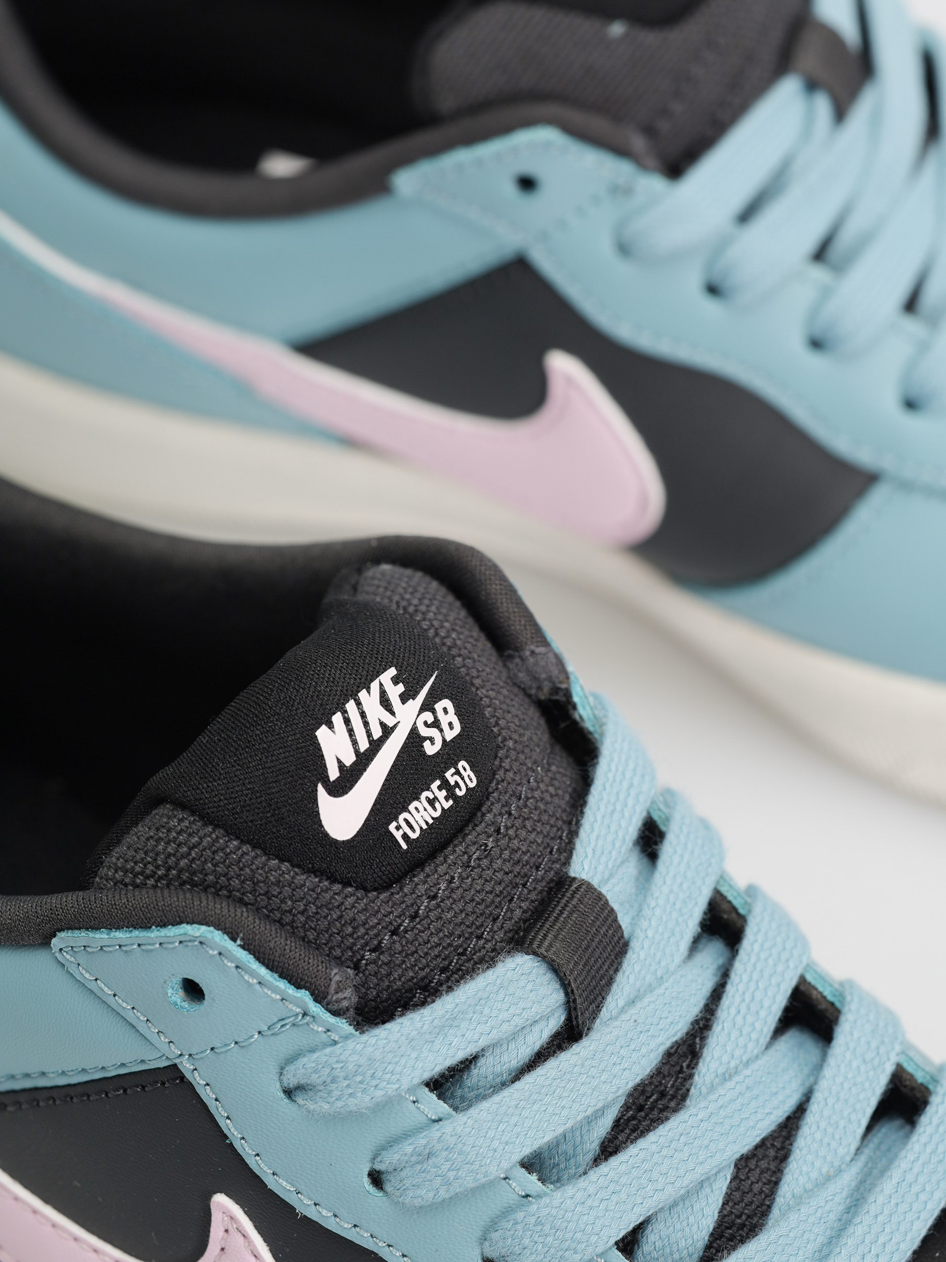 Обувки Nike SB Force 58 Premium (denim turq/pink foam  dk smoke grey)