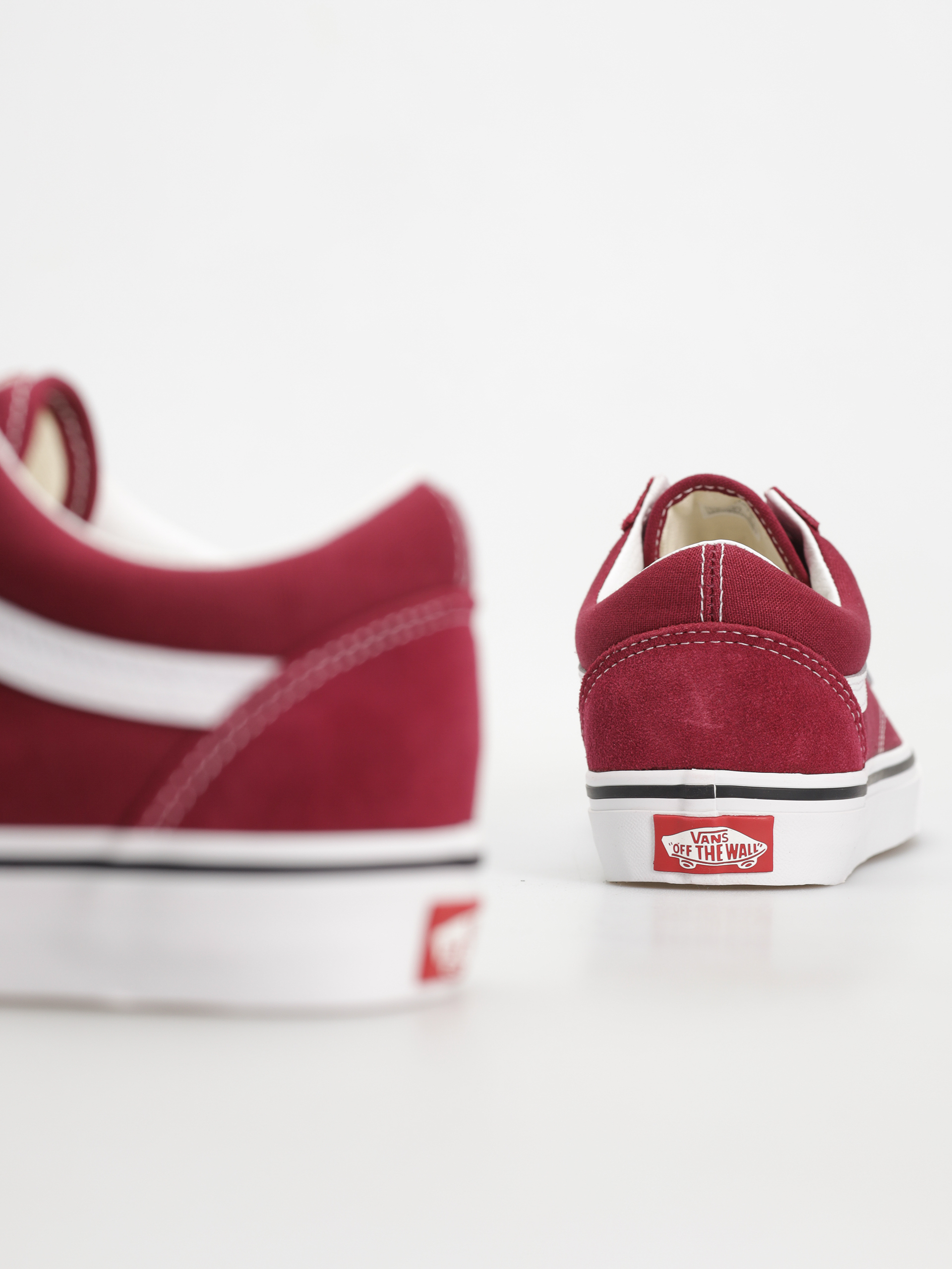 Обувки Vans Old Skool (color theory rhododendron)