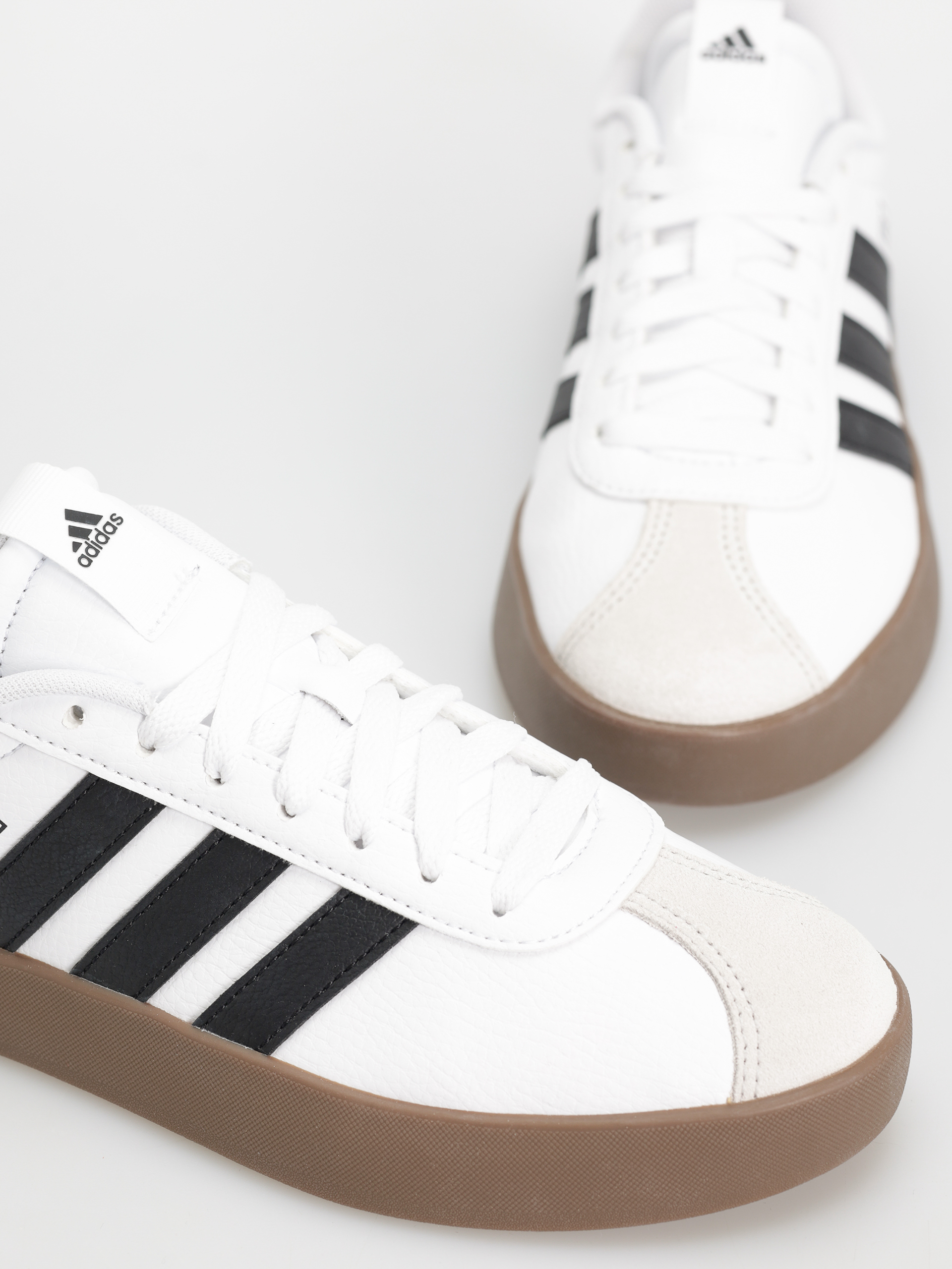 Обувки adidas Vl Court 3.0 (ftwwht/cblack/greone)