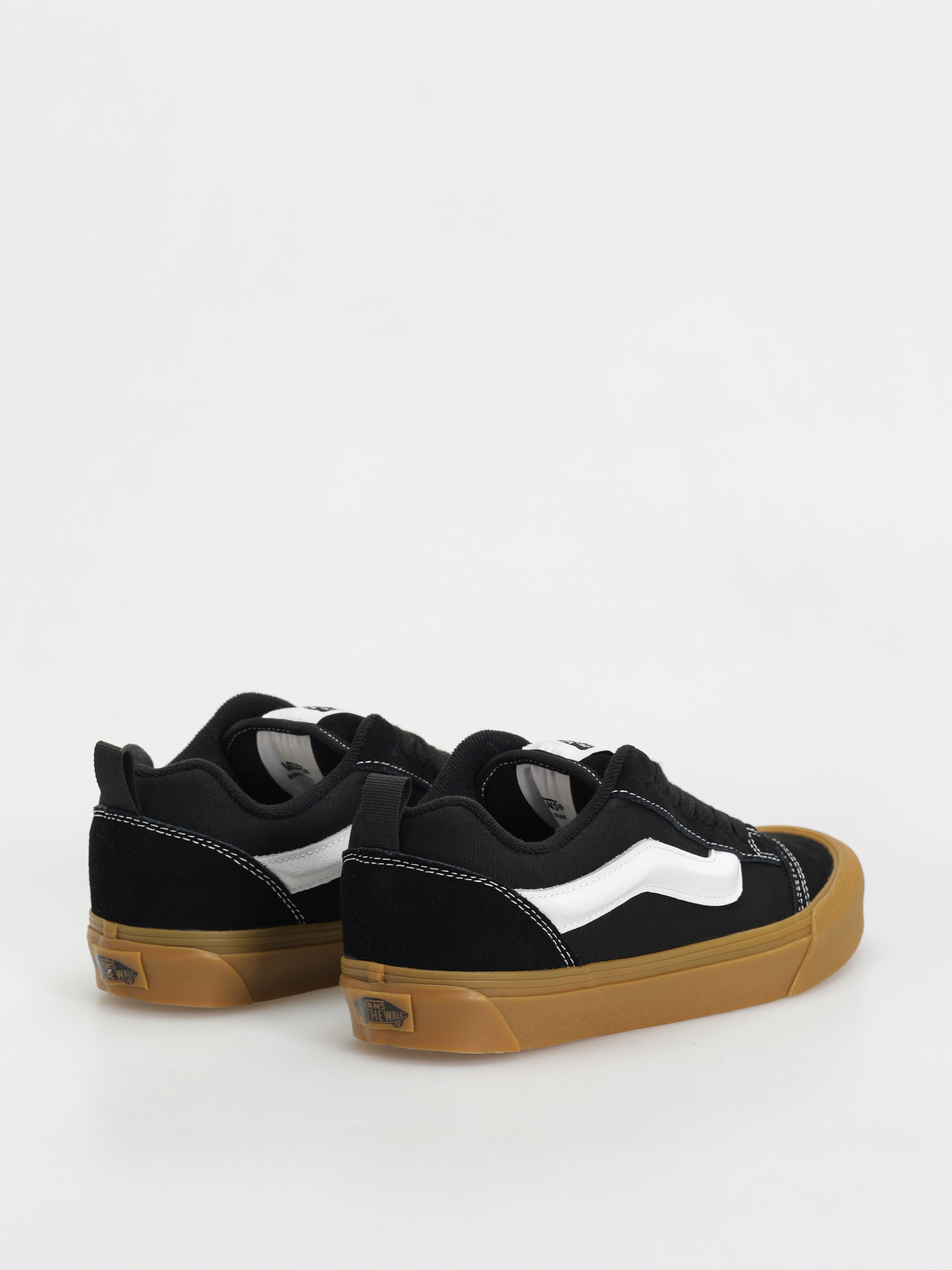 Обувки Vans Knu Skool (black/gum)