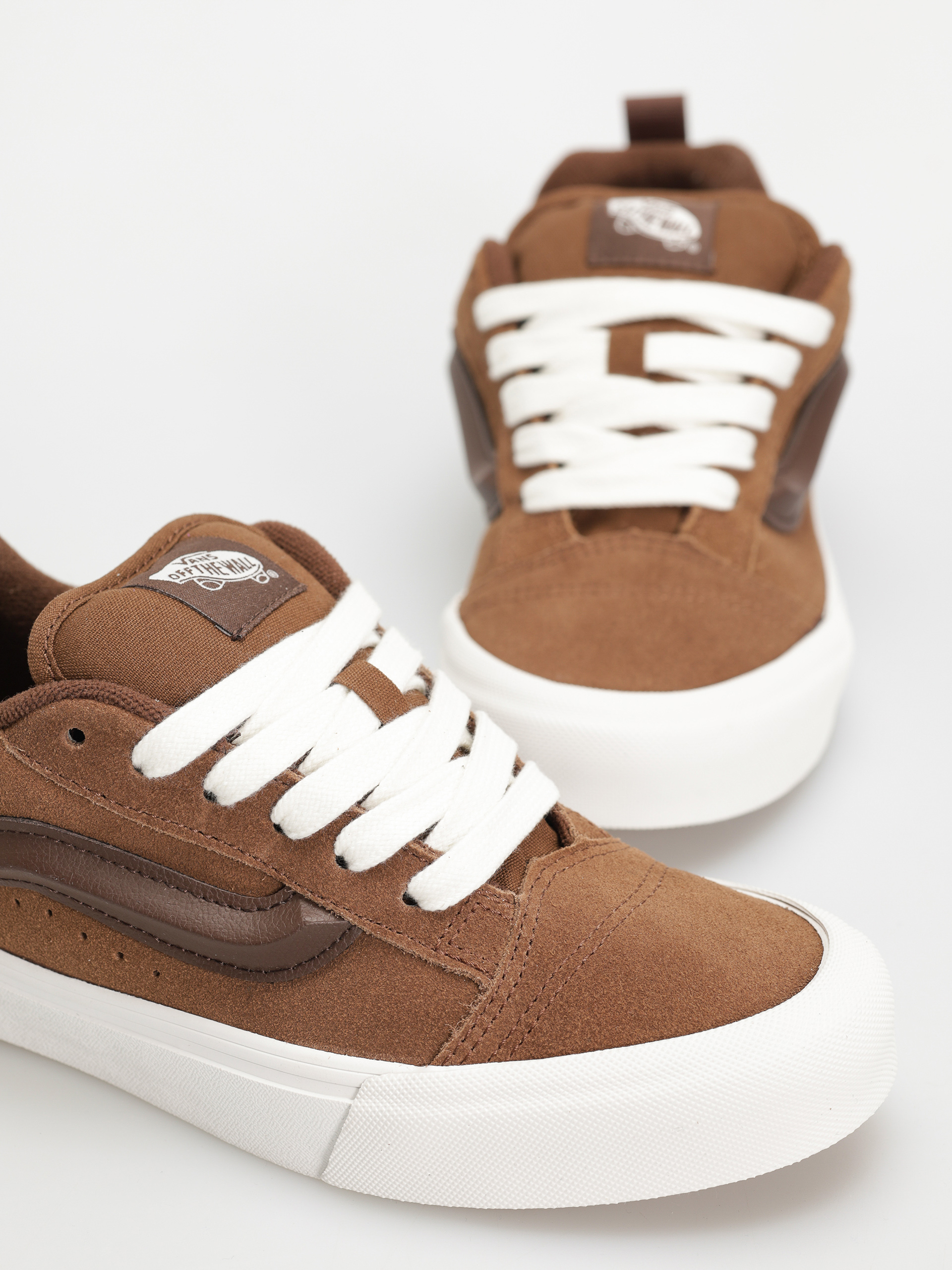 Обувки Vans Knu Skool (suede brown)
