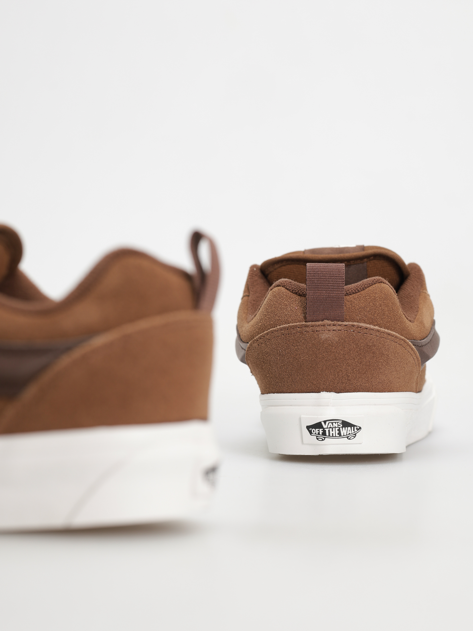 Обувки Vans Knu Skool (suede brown)