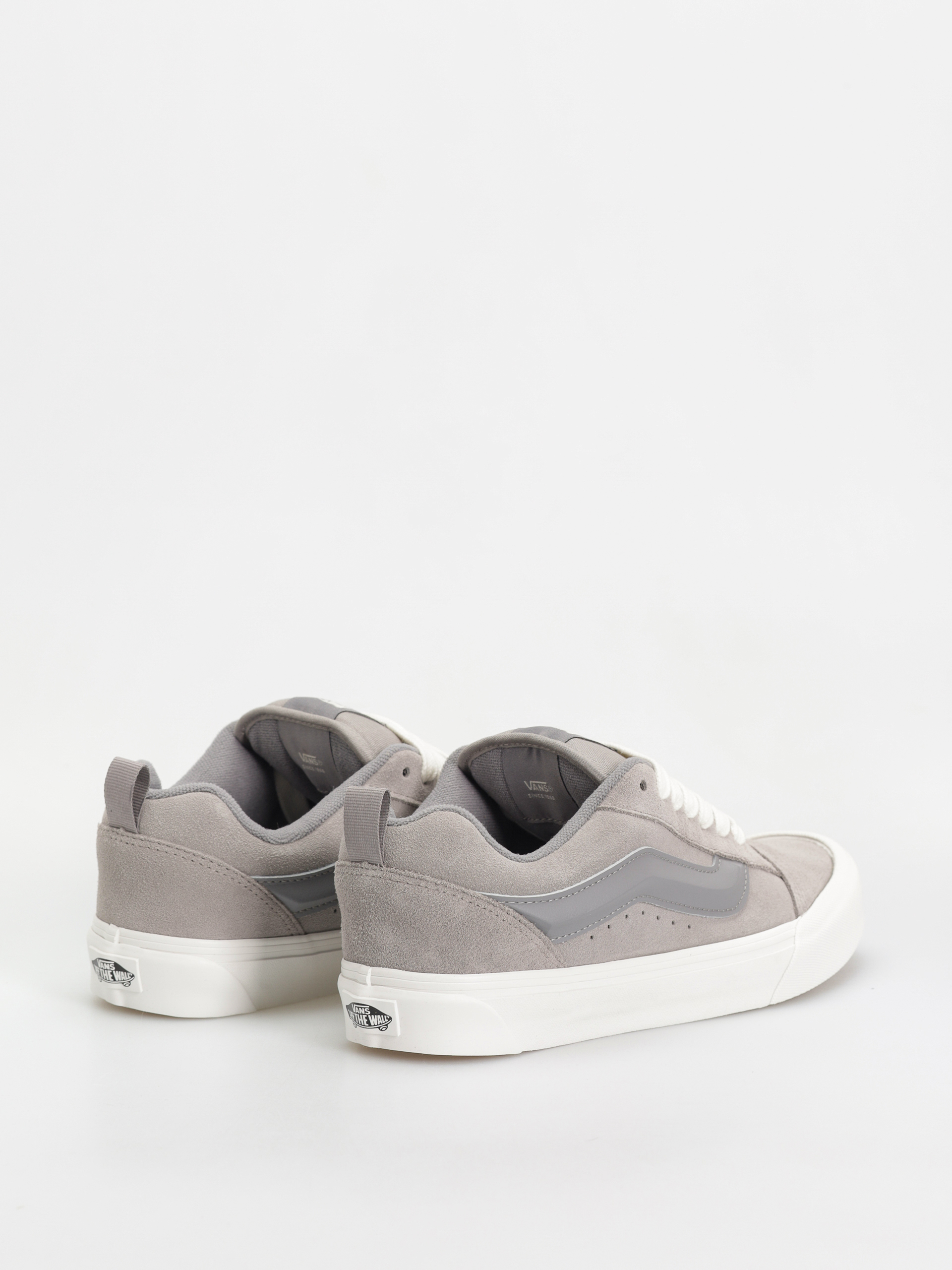 Обувки Vans Knu Skool (suede gray)