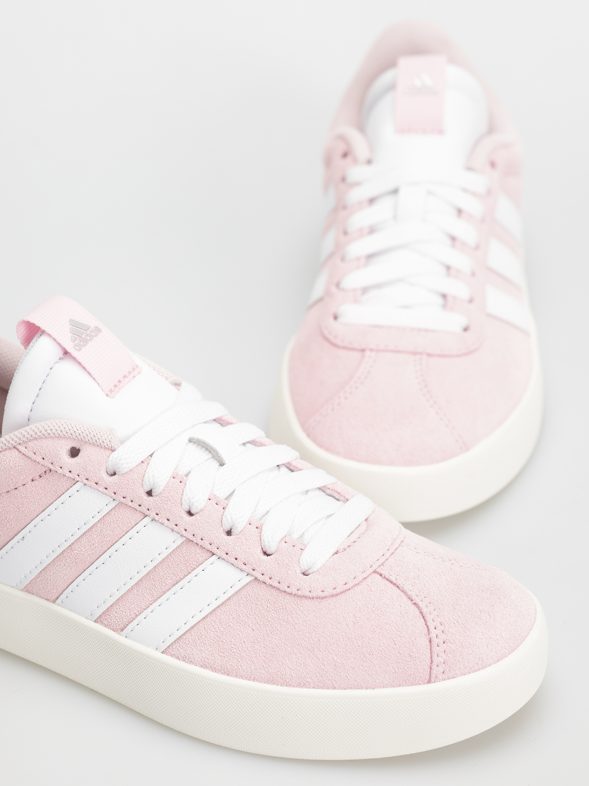 Обувки adidas Vl Court 3.0 Wmn (clpink/ftwwht/owhite)