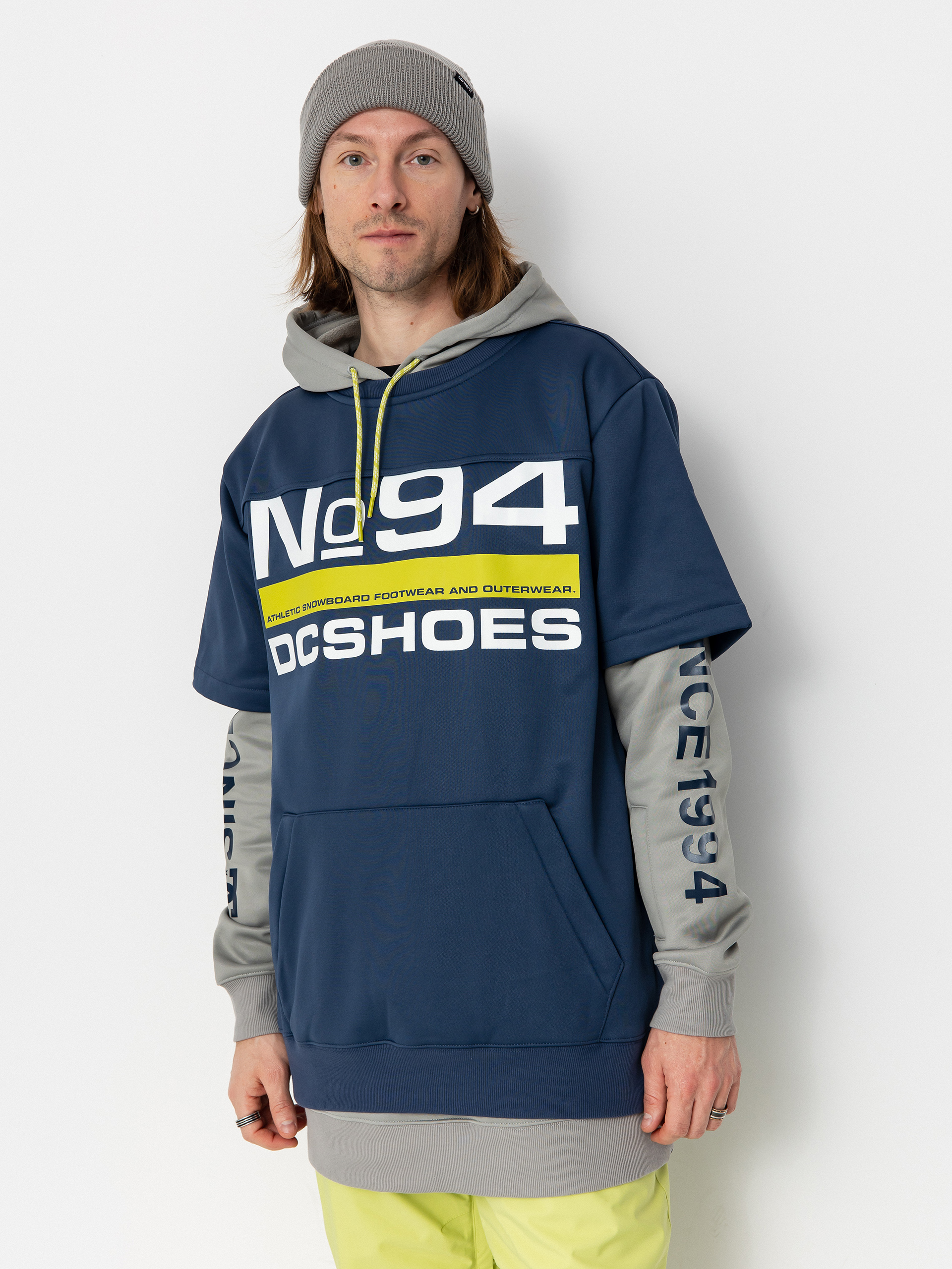 u0422u0435u0440u043cu043e u0441u0443u0438u0442u0448u044au0440u0442 DC Dryden (dress blues)