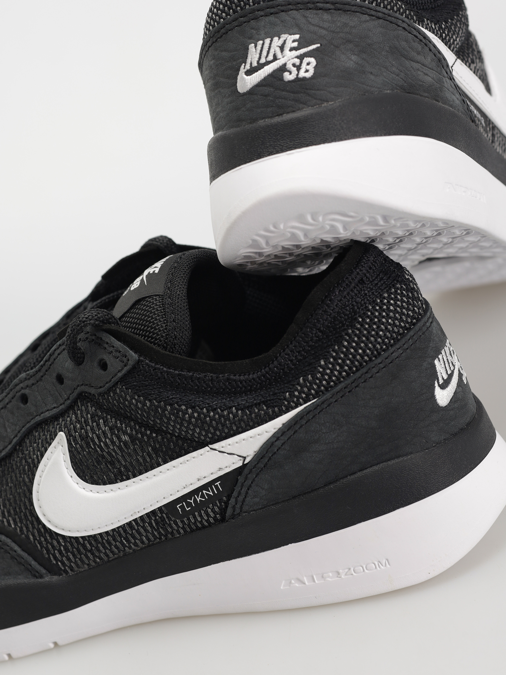 Обувки Nike SB PS8 (black/white black white)