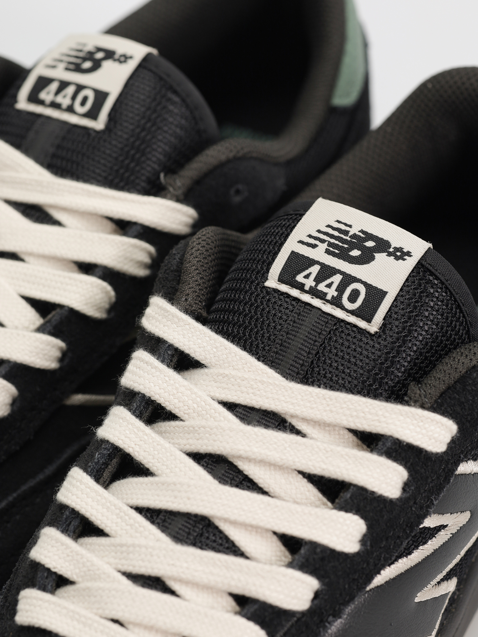 Обувки New Balance 440 (black)