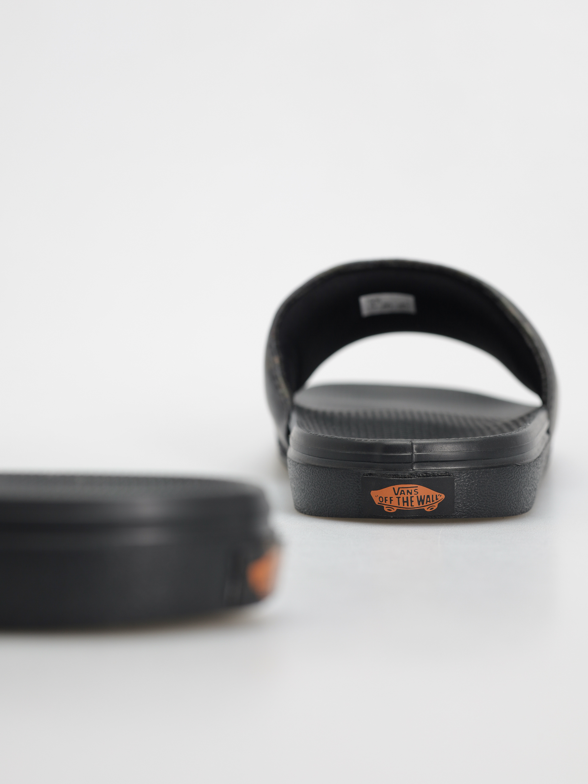 Обувки Vans Mte La Costa Slide On (camo black camo)