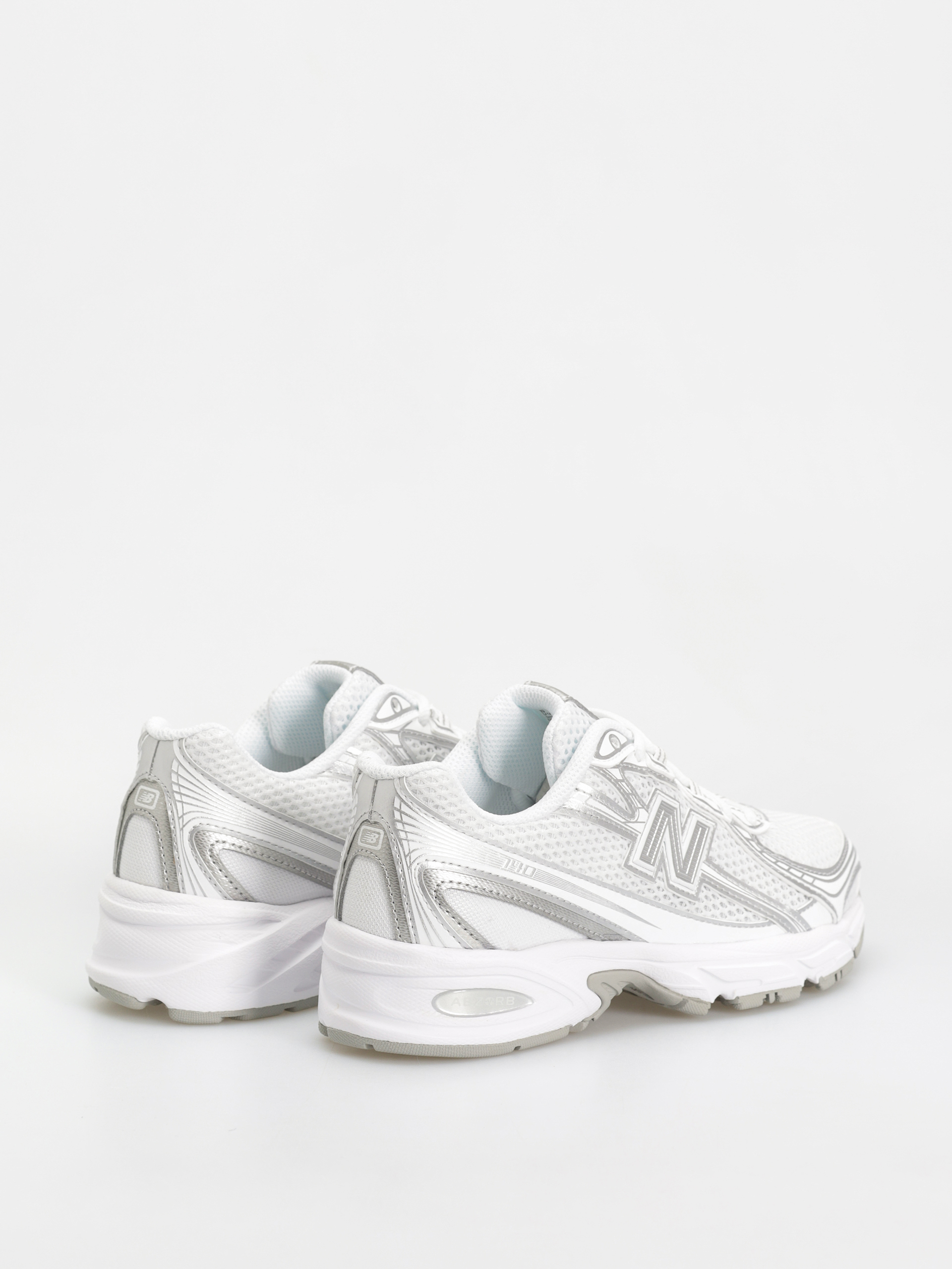 Обувки New Balance 740 (white)