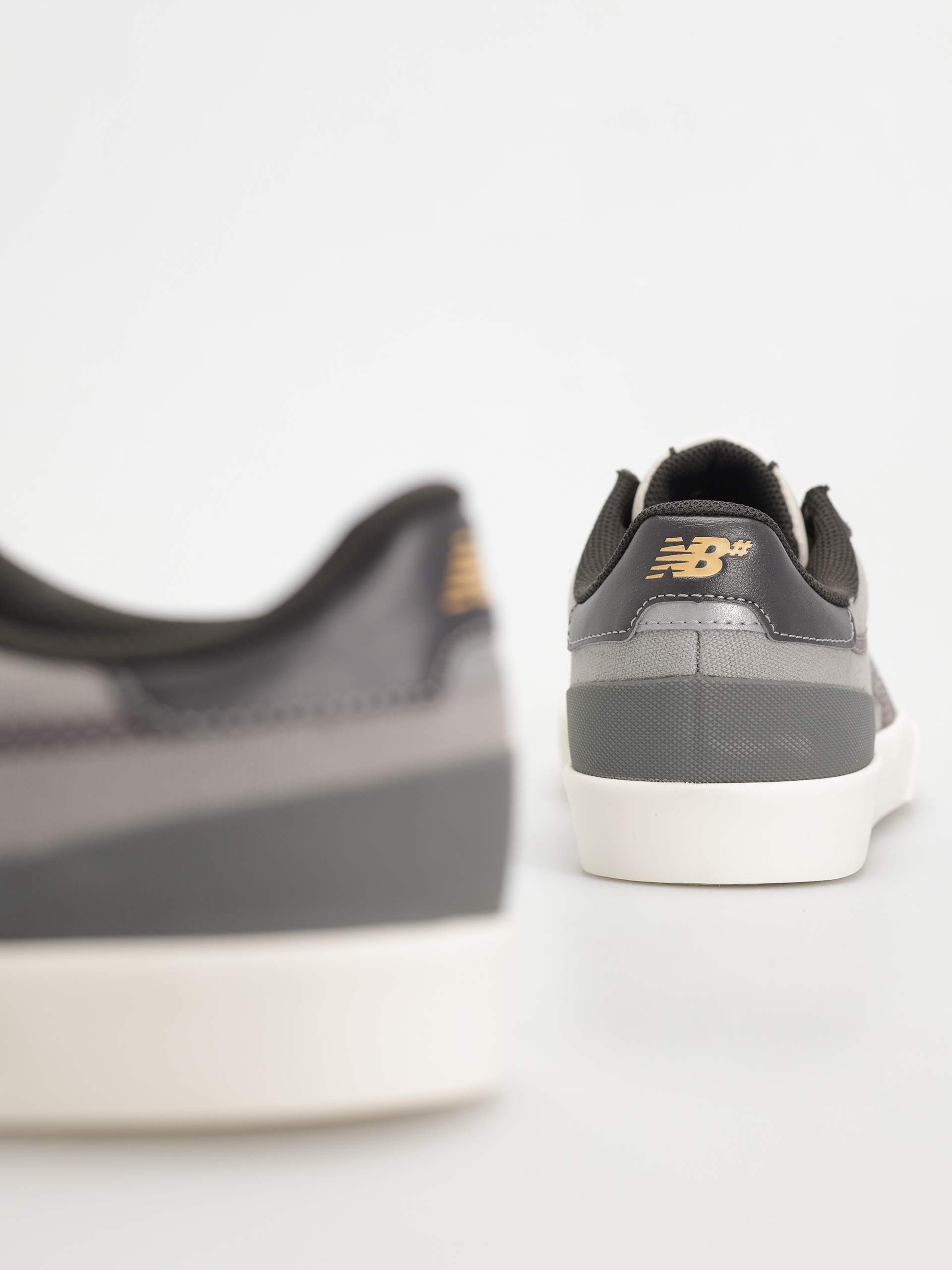 Обувки New Balance 272 (grey)