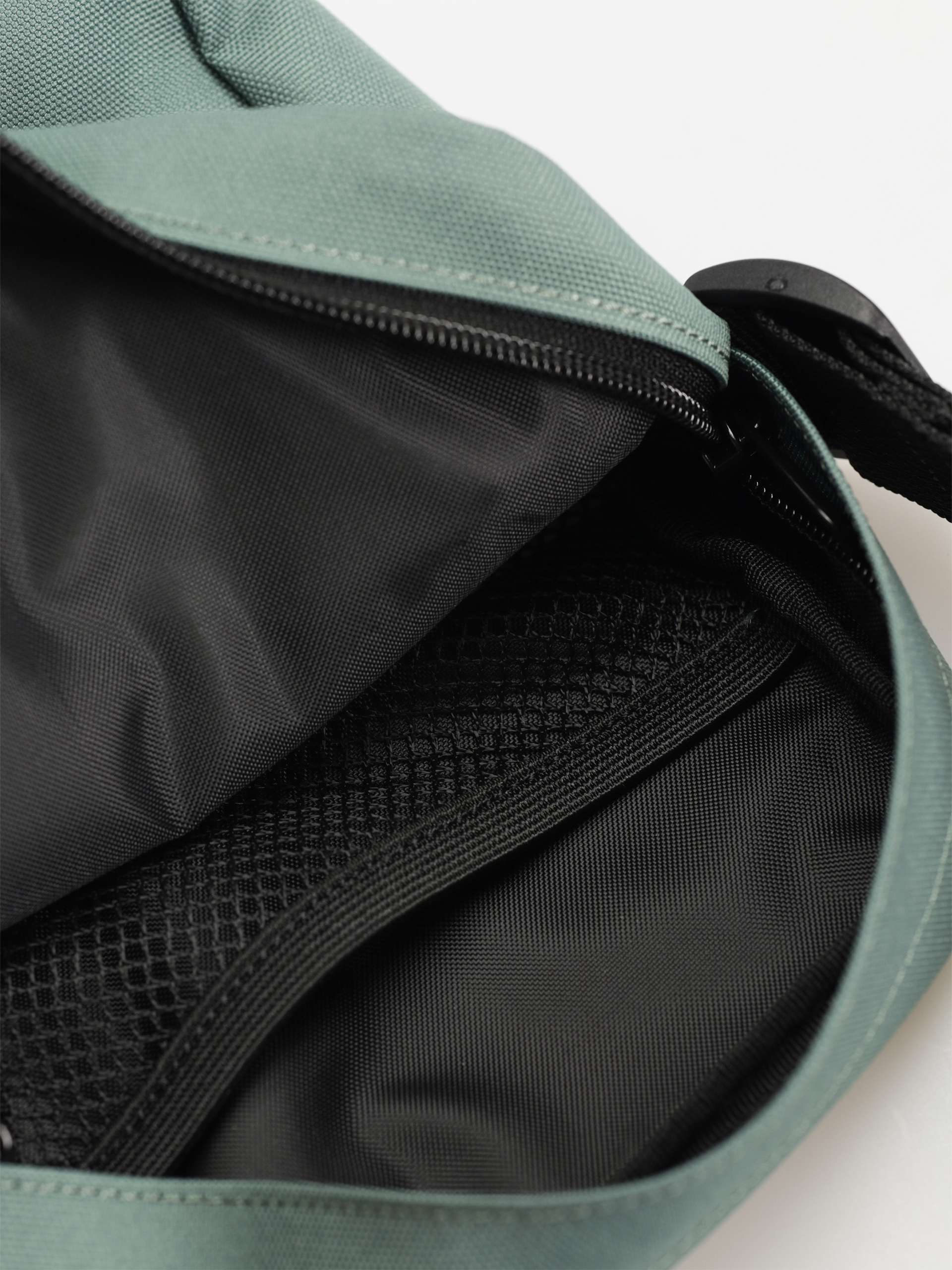 Чанта Carhartt WIP Jake (silver pine)