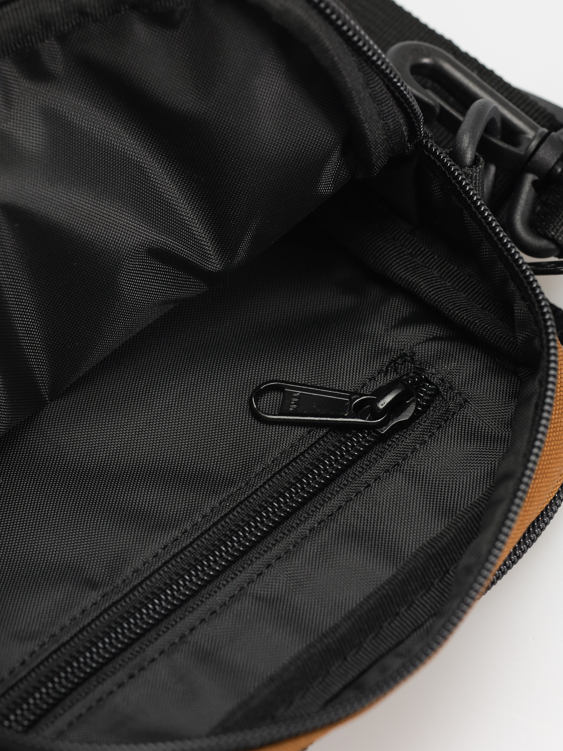 Чанта Carhartt WIP Essentials (hamilton brown)