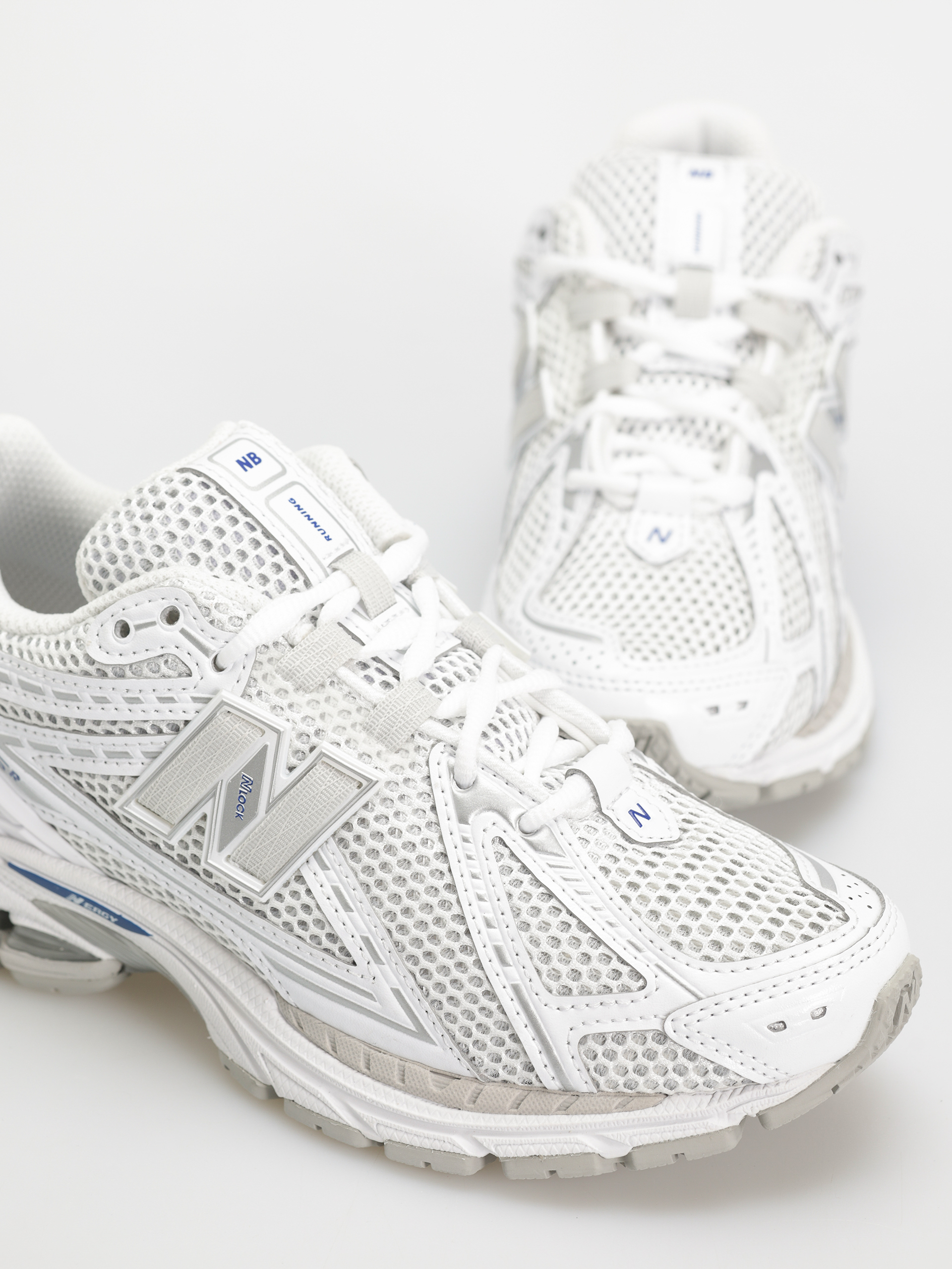 Обувки New Balance 1906 (white)