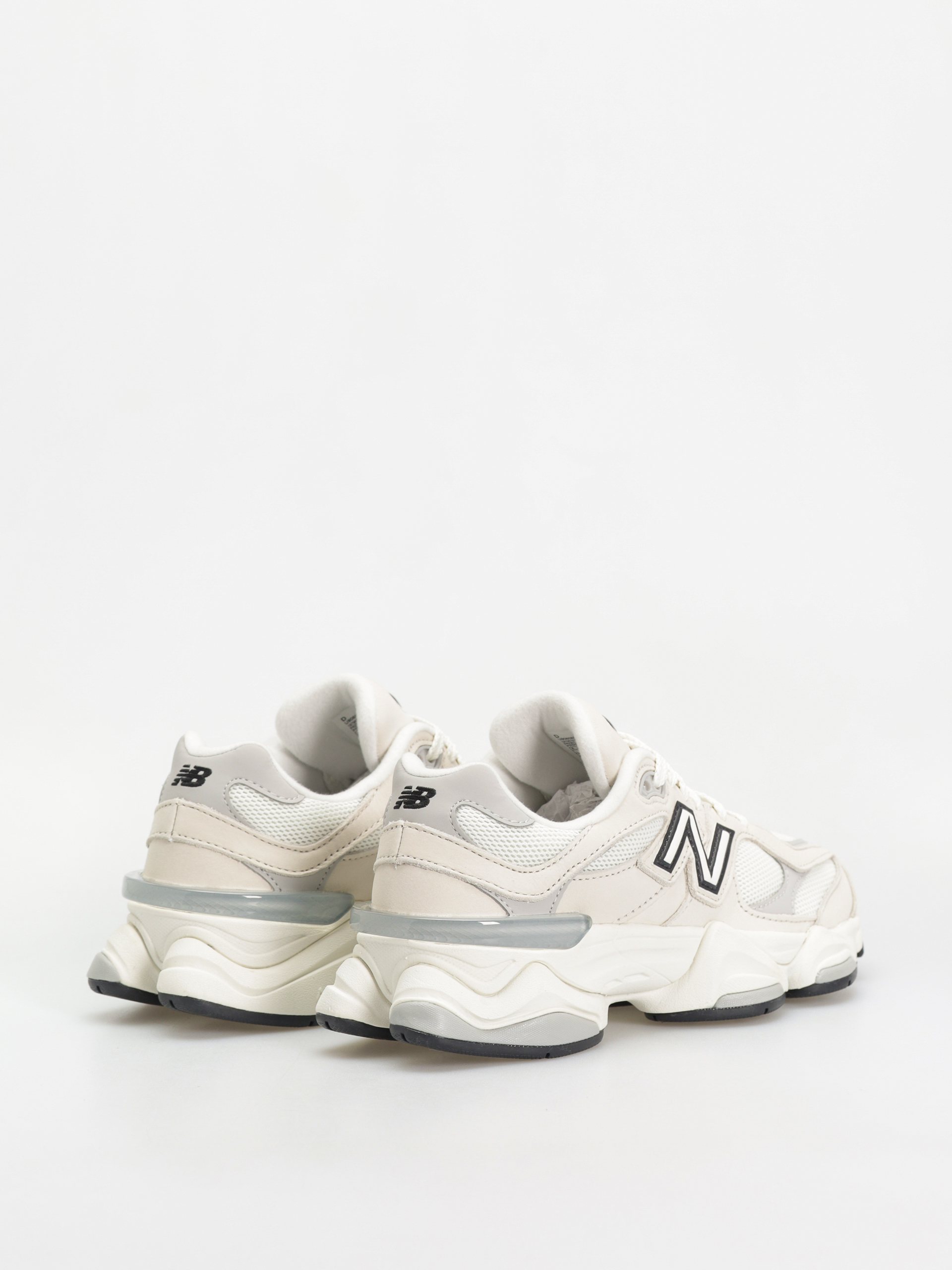 Обувки New Balance 9060 (sea salt)
