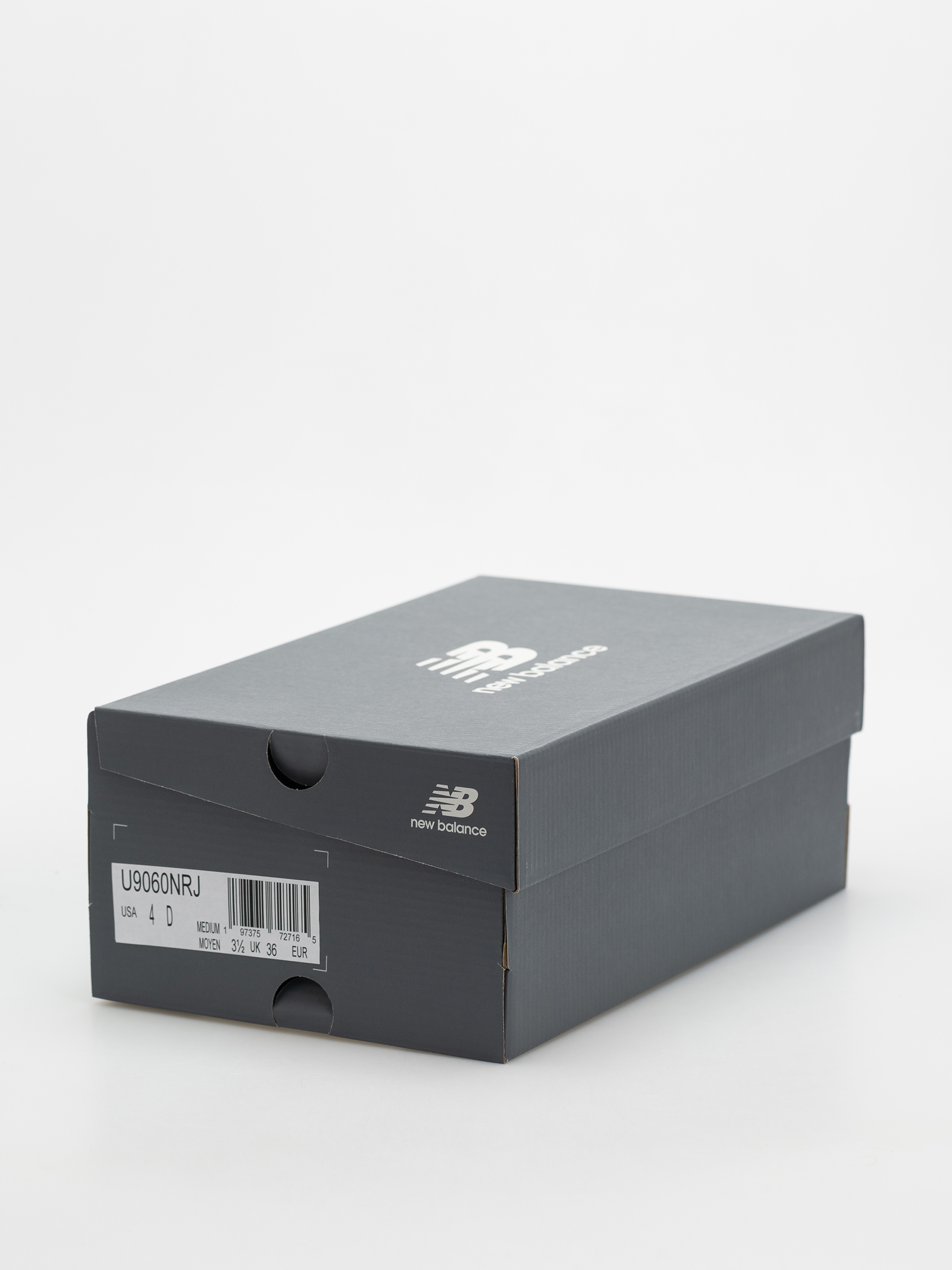 Обувки New Balance 9060 (triple white)