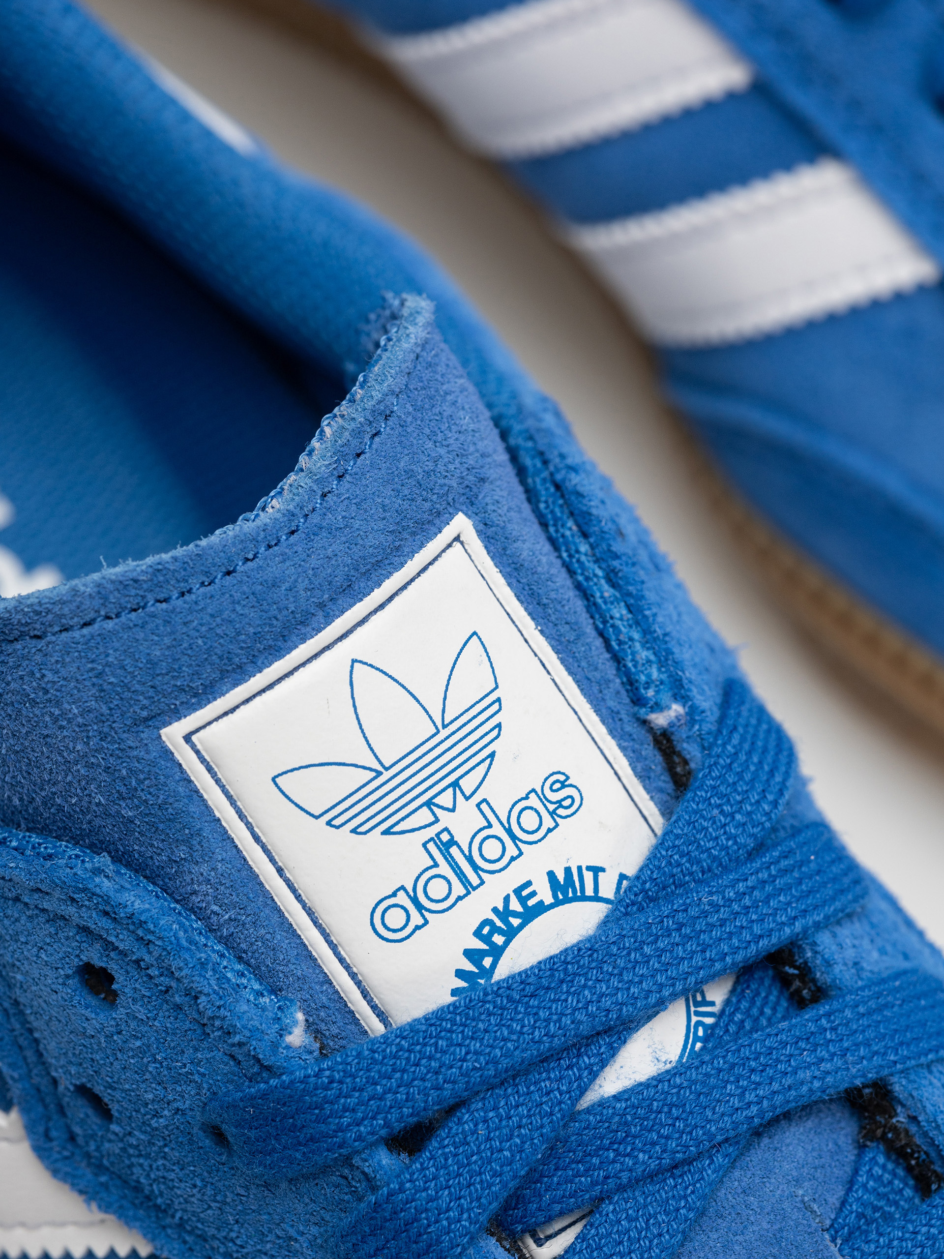 Обувки adidas Samba Adv (blubir/ftwwht/goldme)