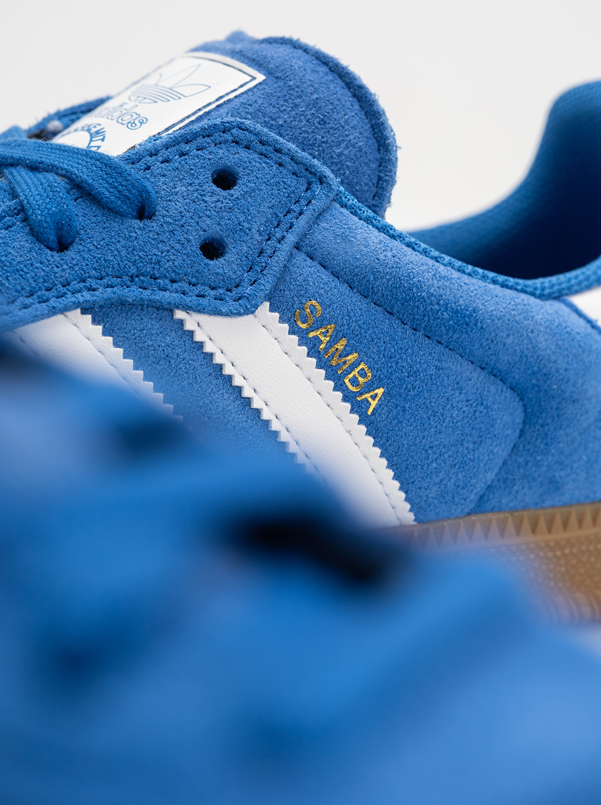 Обувки adidas Samba Adv (blubir/ftwwht/goldme)