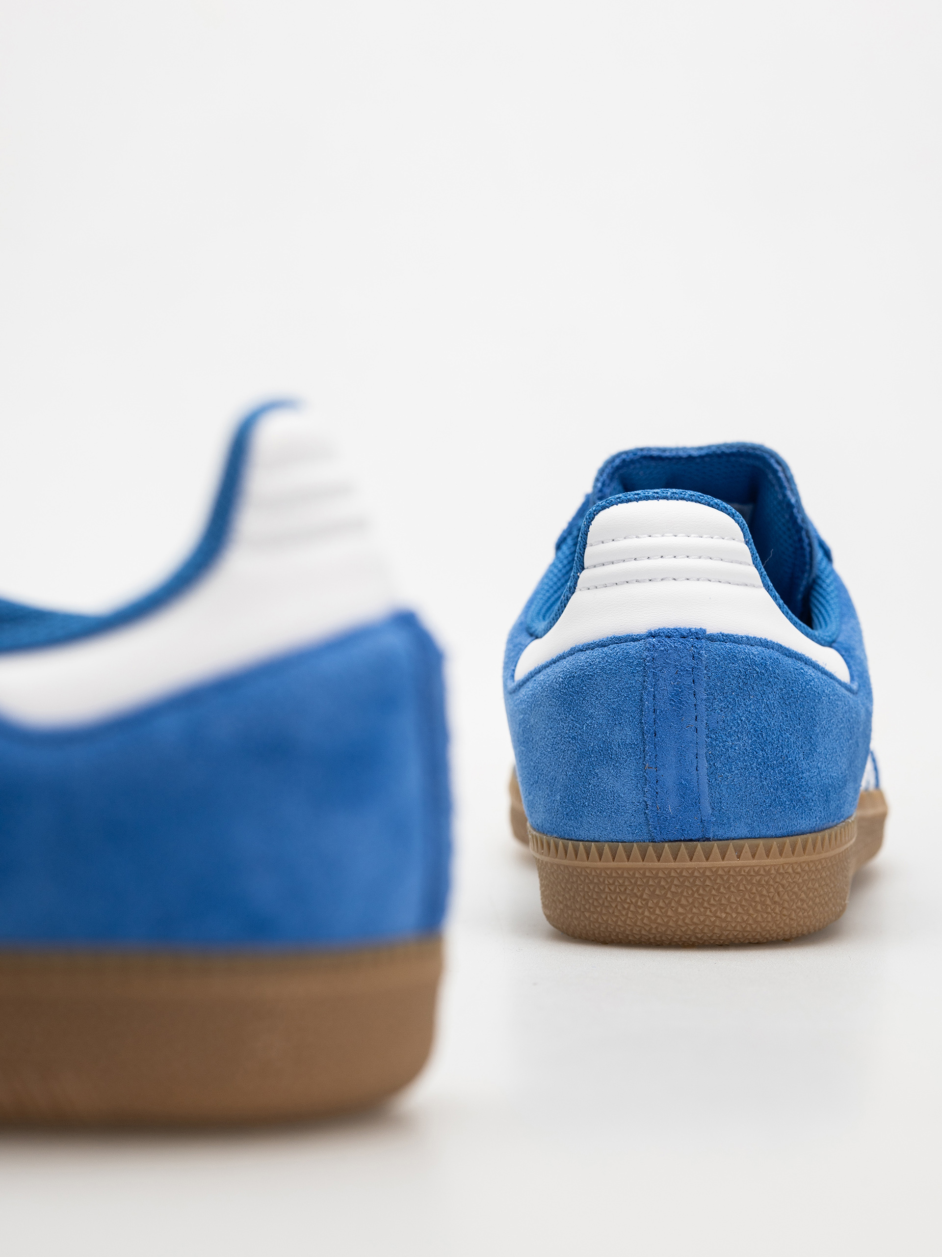 Обувки adidas Samba Adv (blubir/ftwwht/goldme)