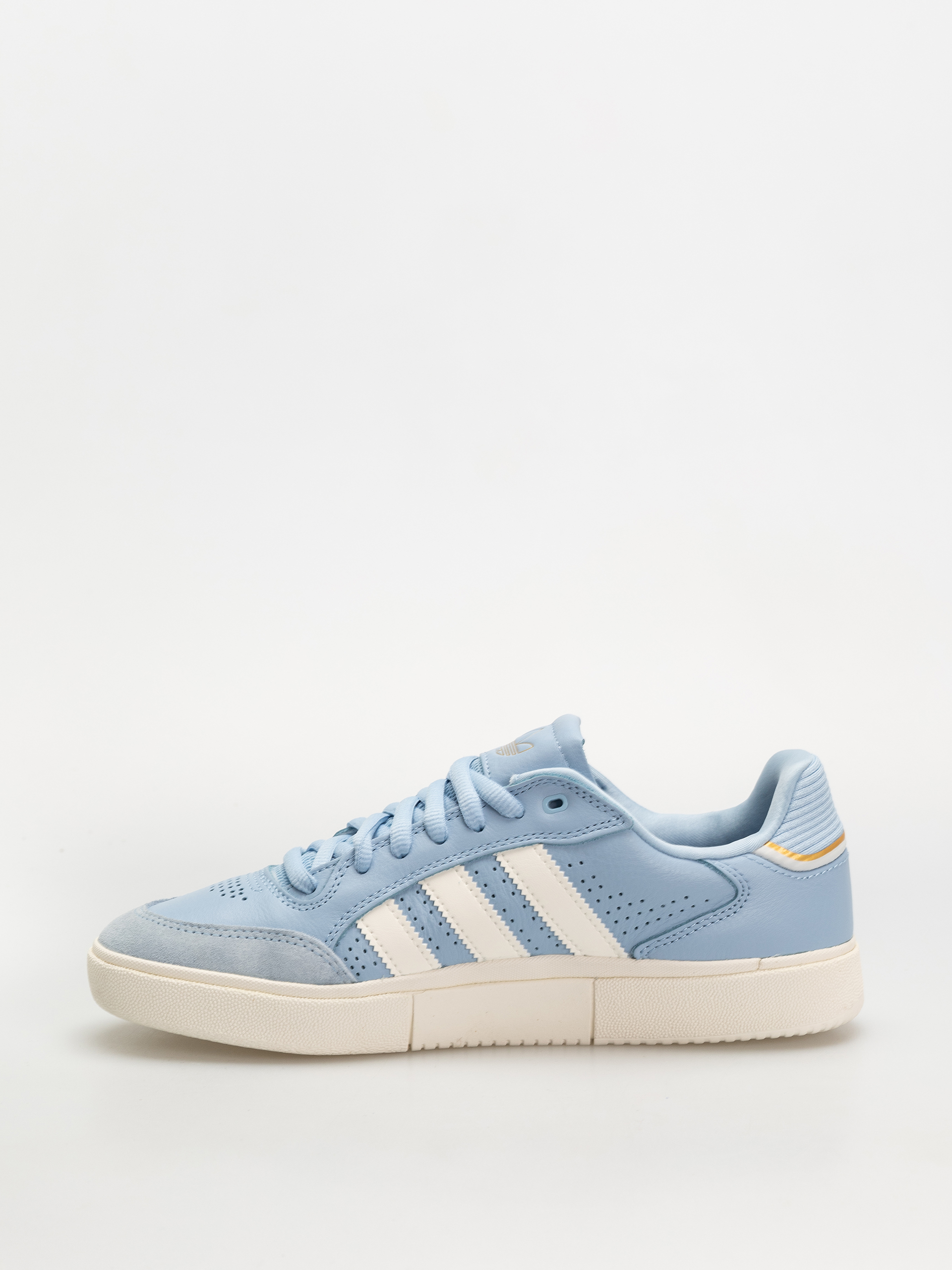 Обувки adidas Tyshawn Low (clesky/cwhite/goldmt)