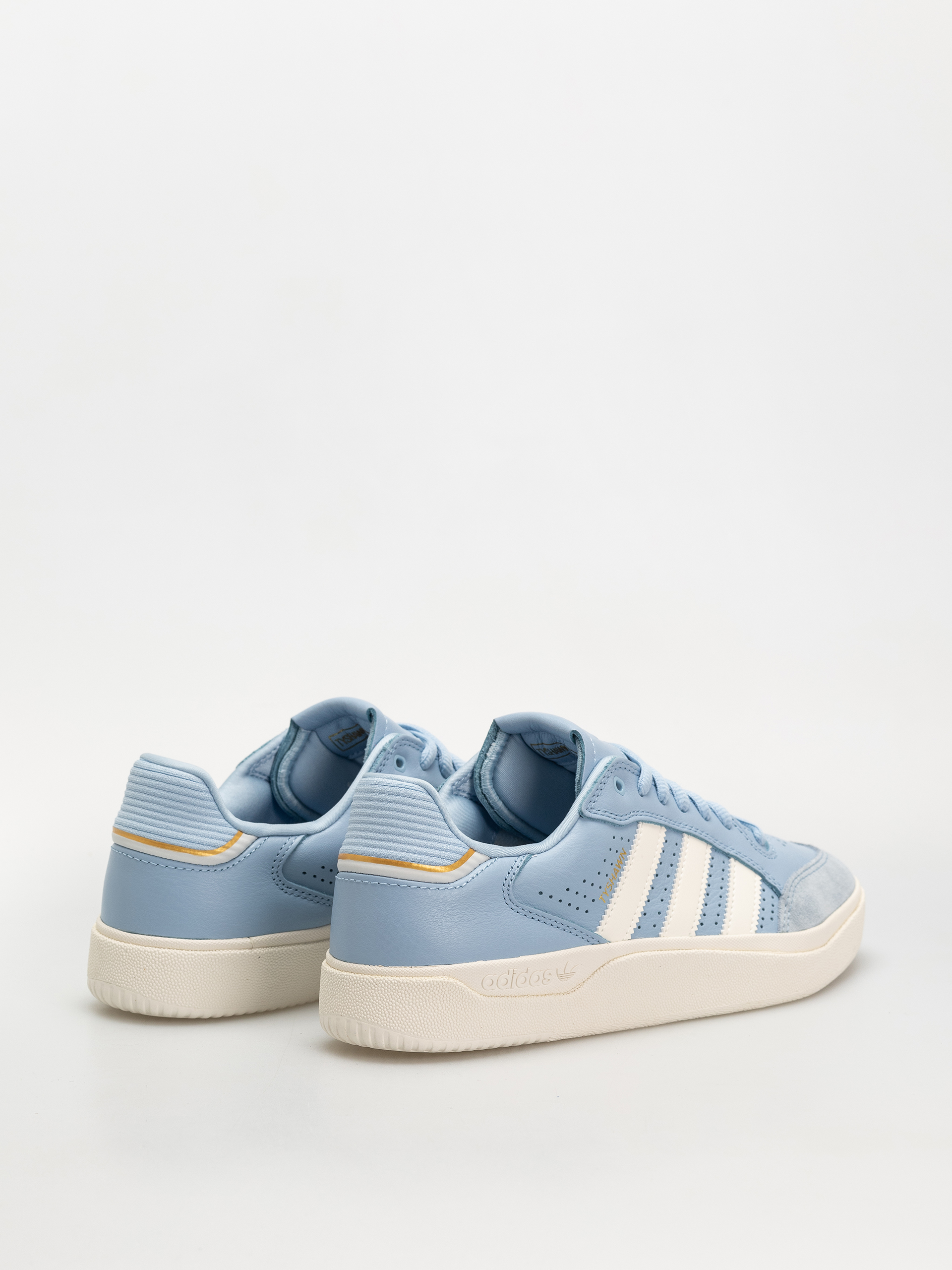 Обувки adidas Tyshawn Low (clesky/cwhite/goldmt)