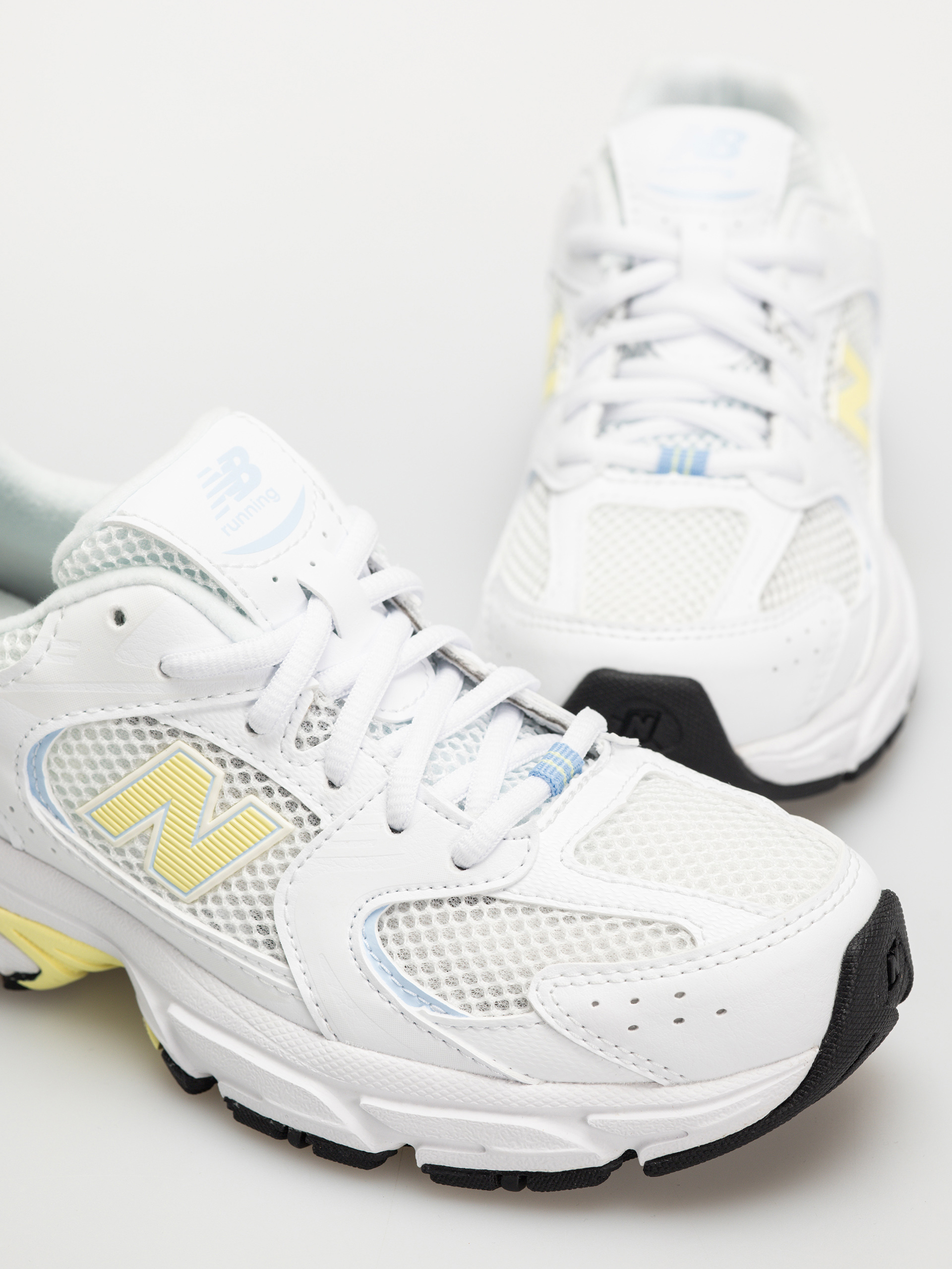 Обувки New Balance 530 JR (white)