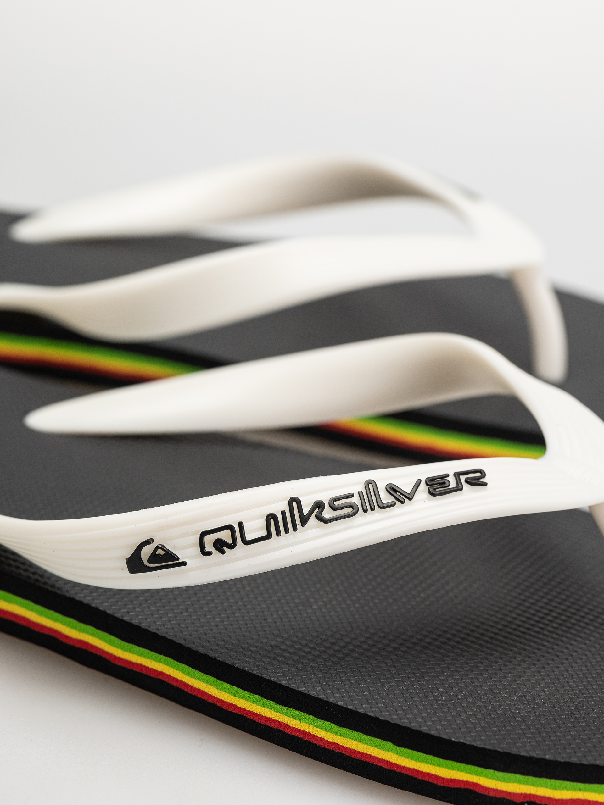 Джапанки Quiksilver Molokai Core (black/rasta)