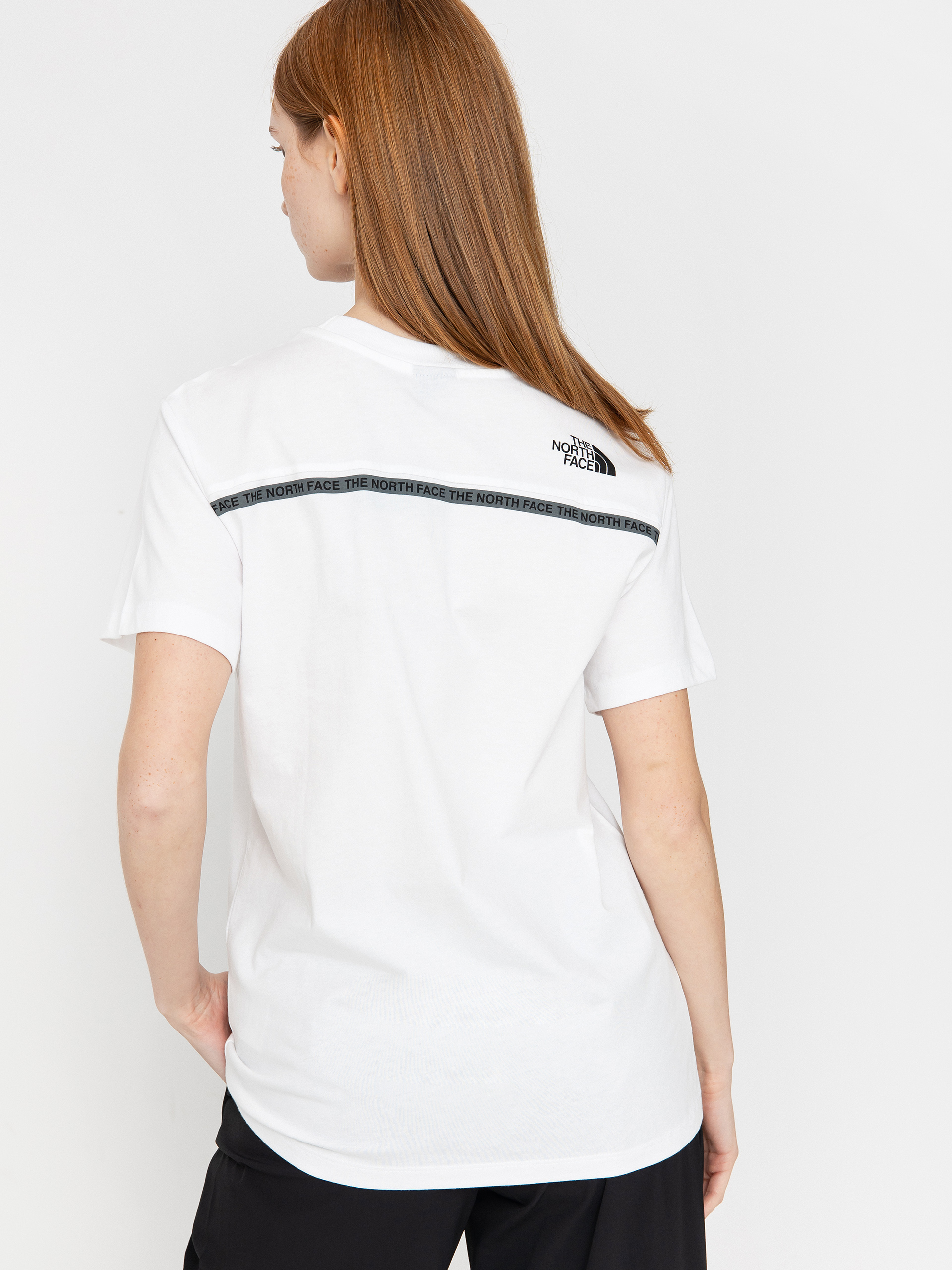 Тениска The North Face Zumu Relaxed Wmn (tnf white)