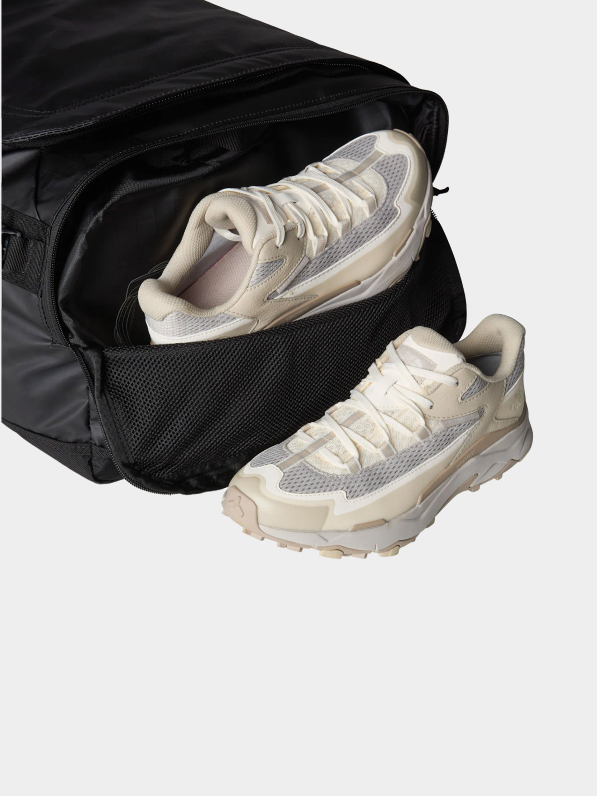 Чанта The North Face Base Camp Voyager Duffel 62L (tnf black/asphalt grey)