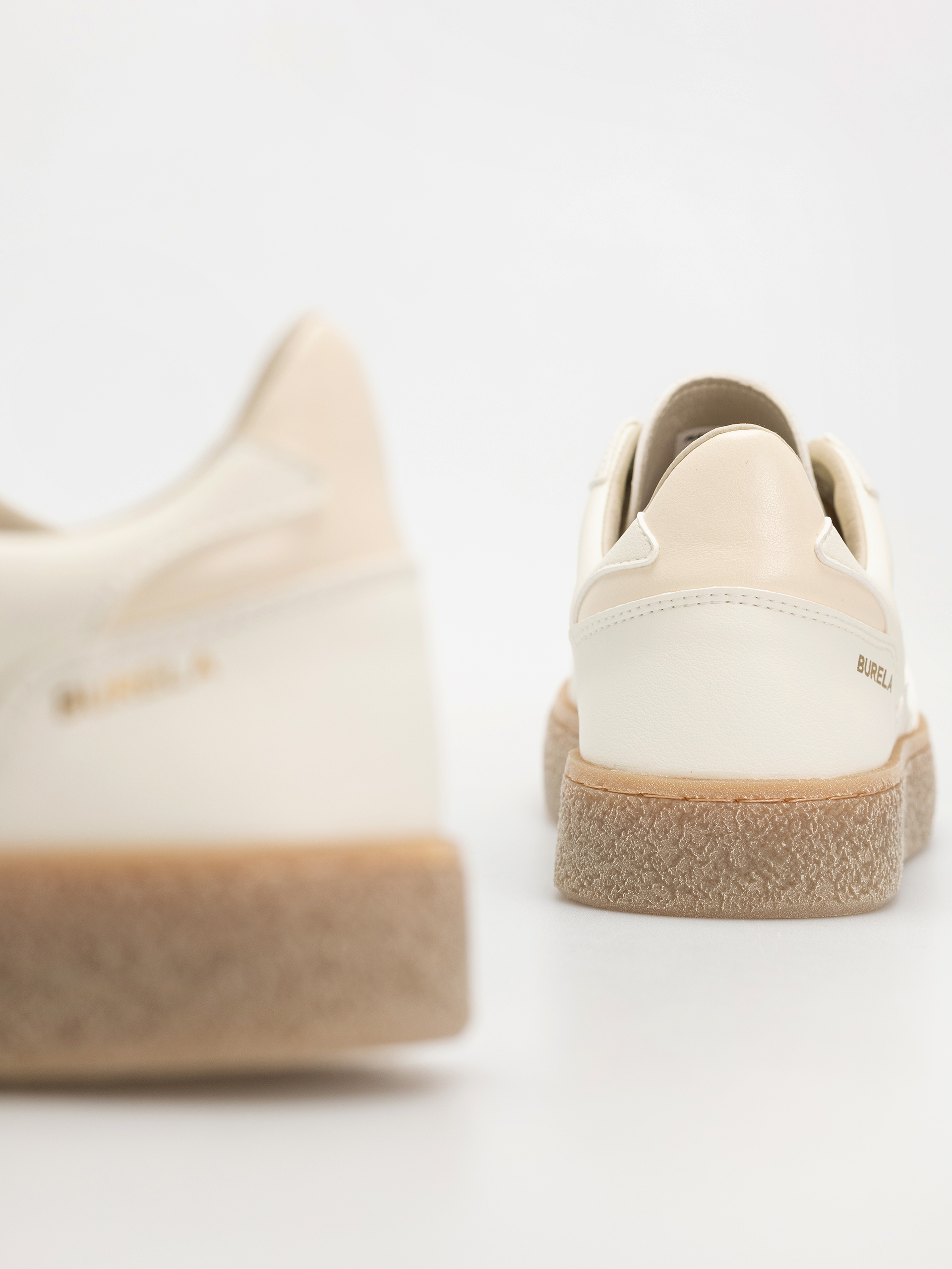 Обувки Flamingos Life Burela Bold (panna)