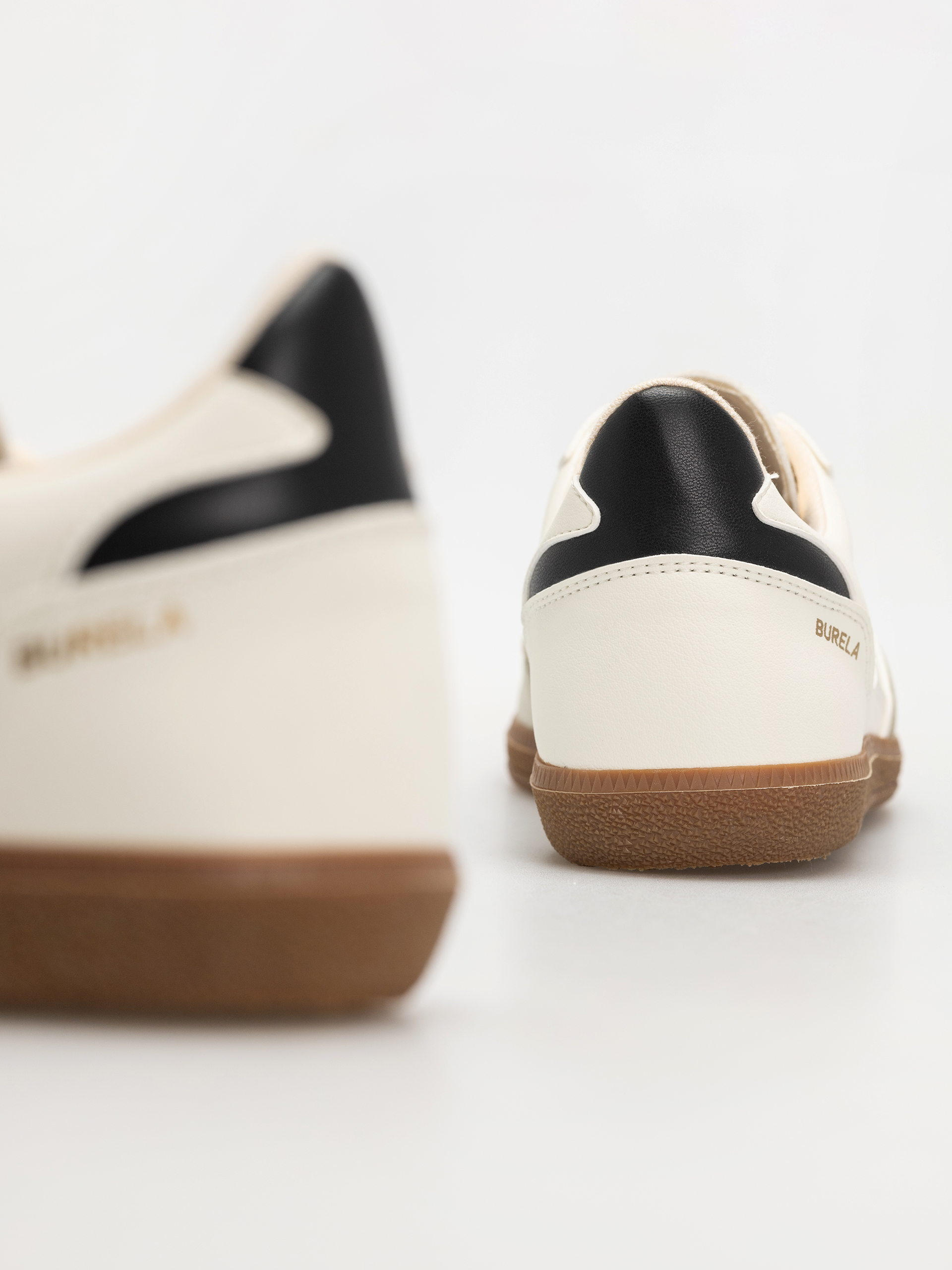 Обувки Flamingos Life Burela Slim (panna black)