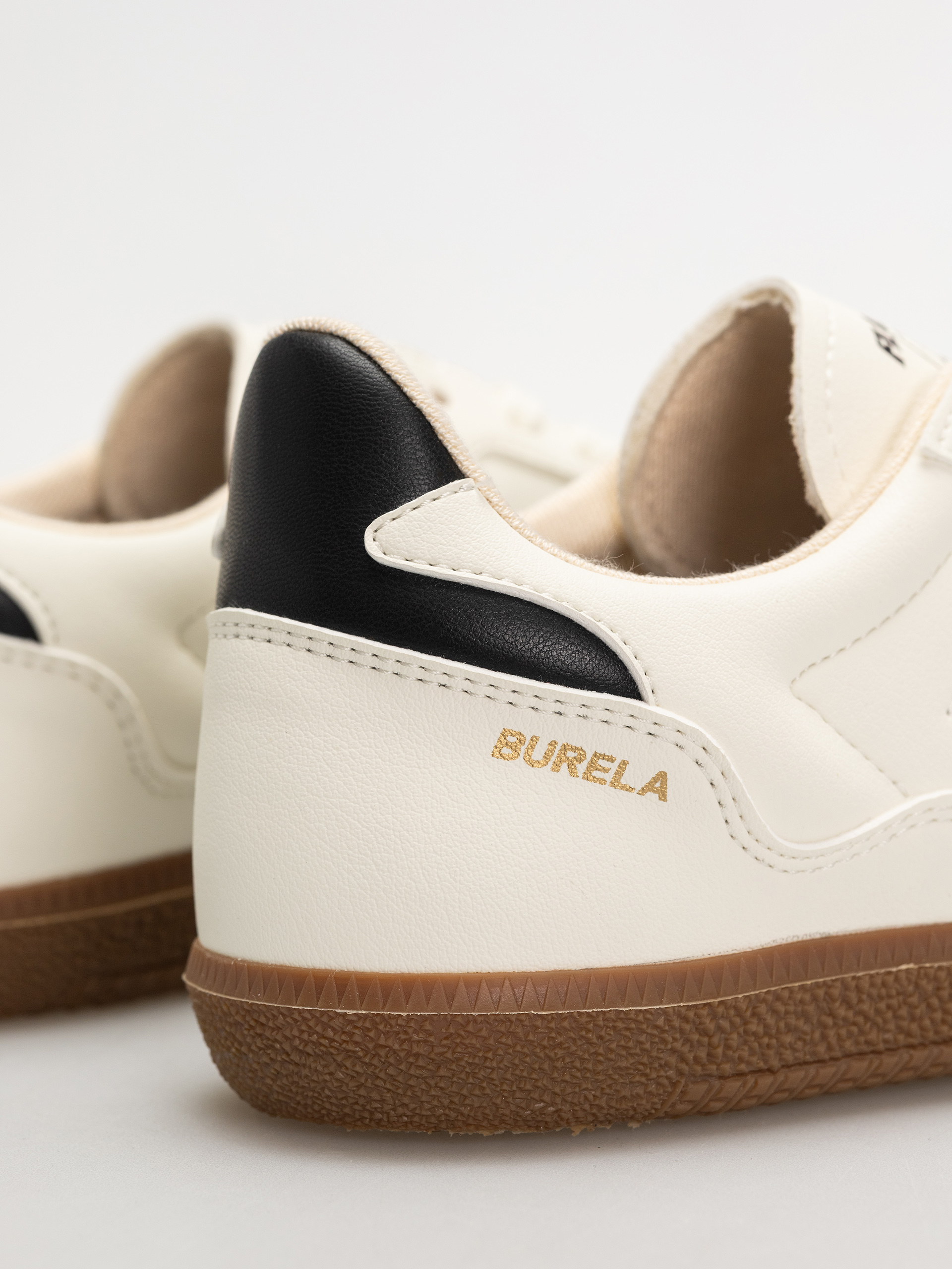 Обувки Flamingos Life Burela Slim (panna black)