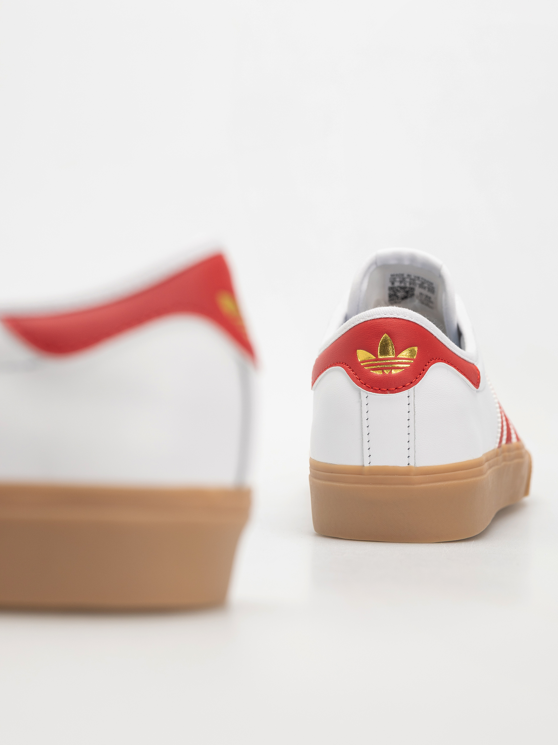 Обувки adidas Adi Ease (ftwwht/betsca/goldmt)