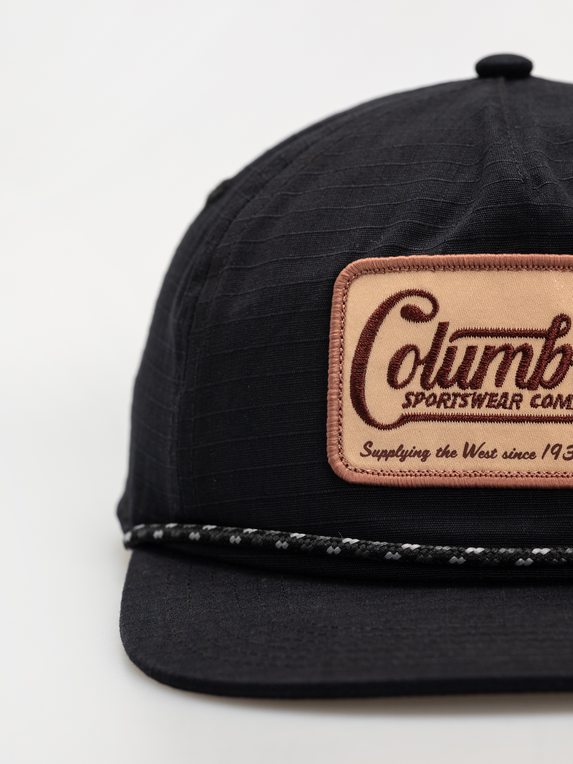 Шапка с козирка Columbia Ratchet Strap Snap Back (black/west fis)