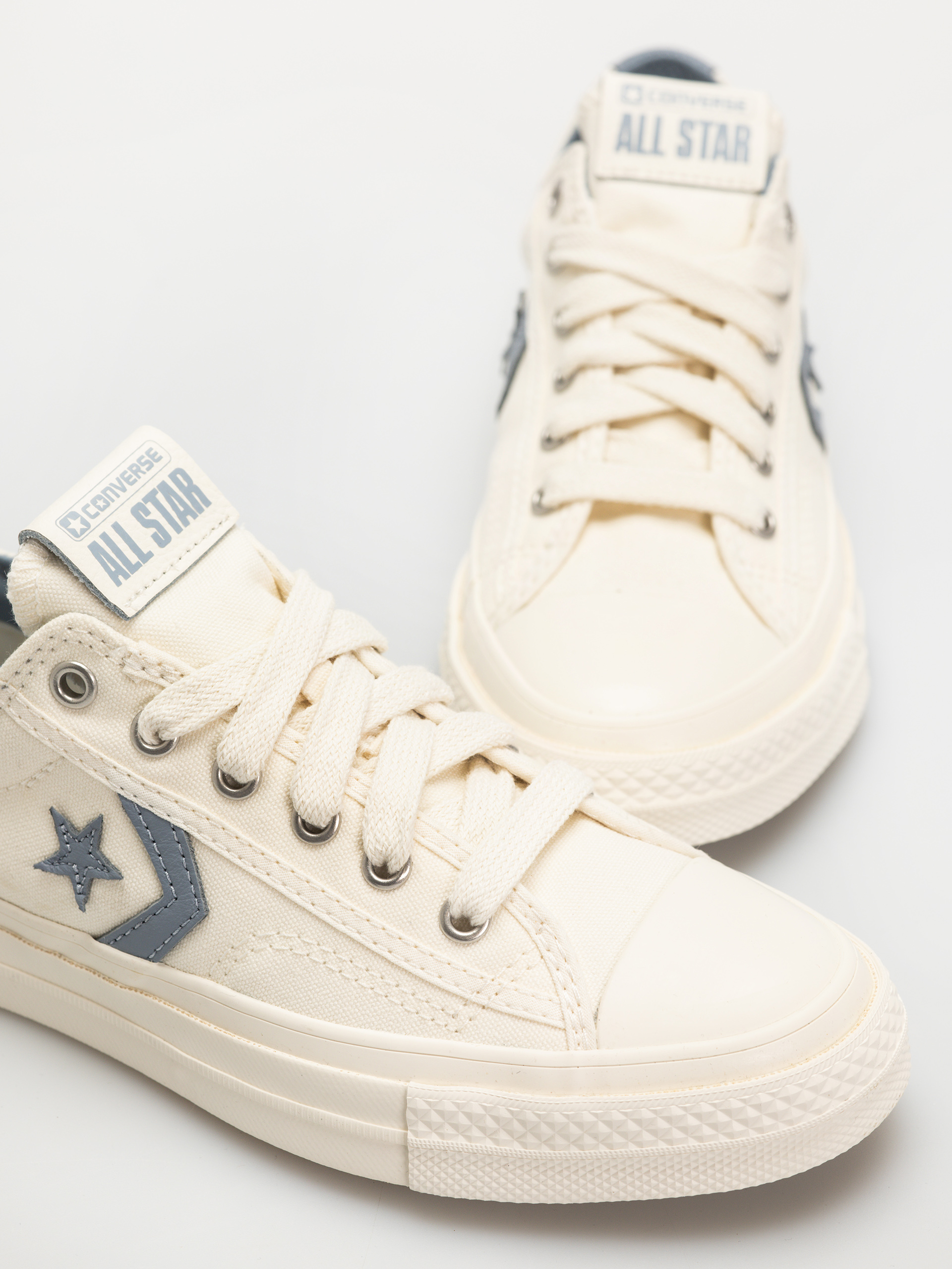 Обувки Converse Star Player 76 Ox (egret/egret/wet stone)