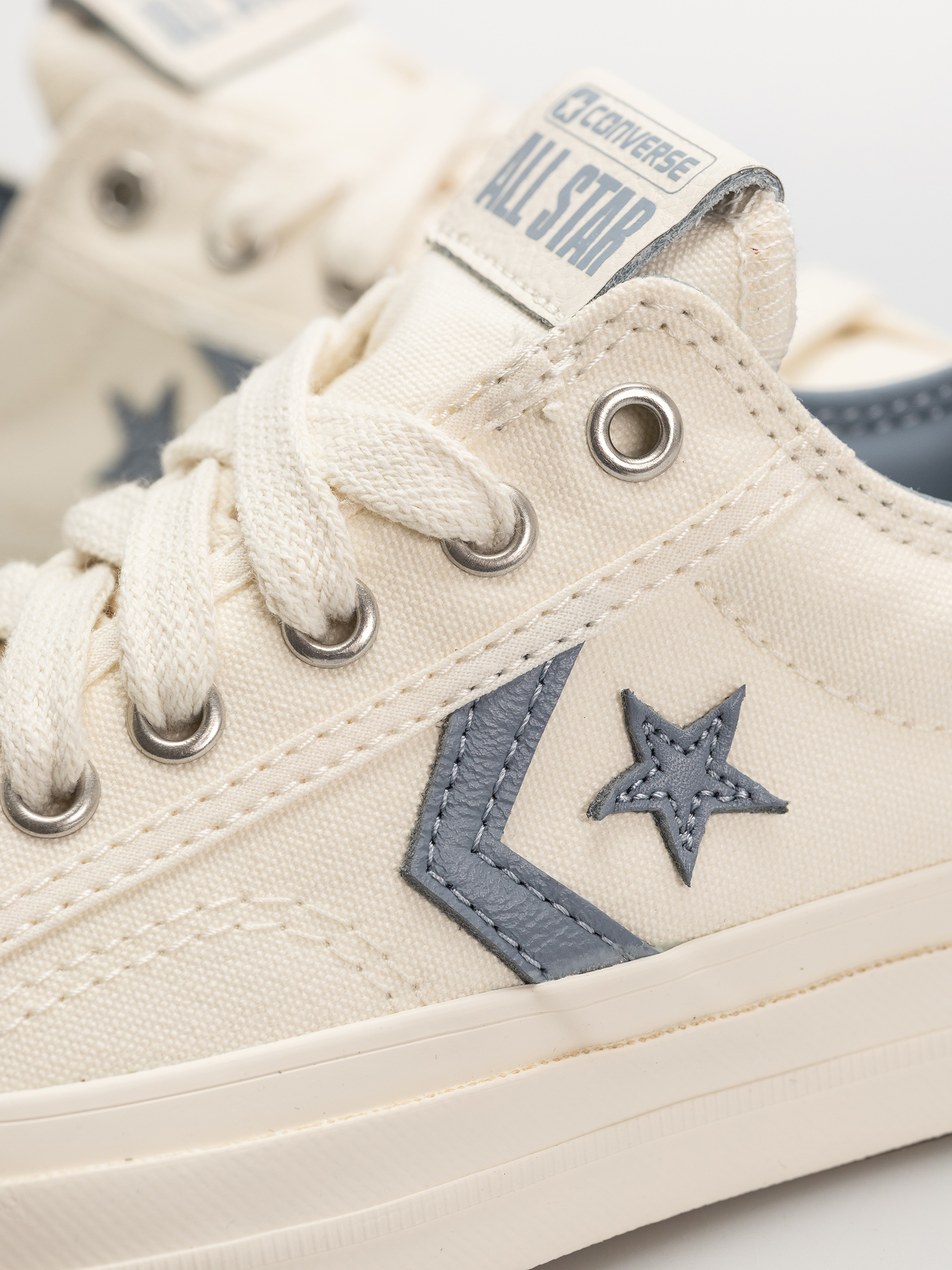 Обувки Converse Star Player 76 Ox (egret/egret/wet stone)
