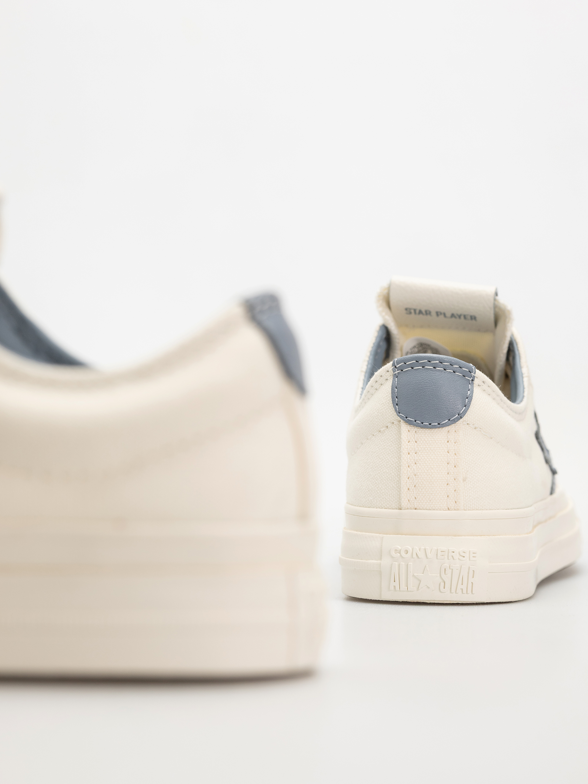 Обувки Converse Star Player 76 Ox (egret/egret/wet stone)