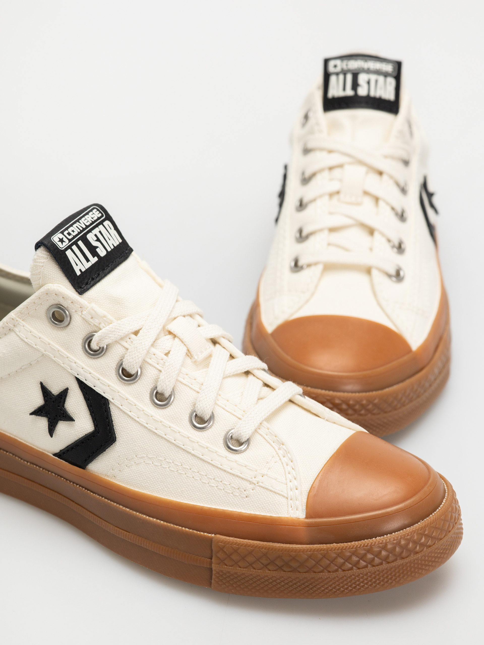 Обувки Converse Star Player 76 Ox (egret/gum honey/black)