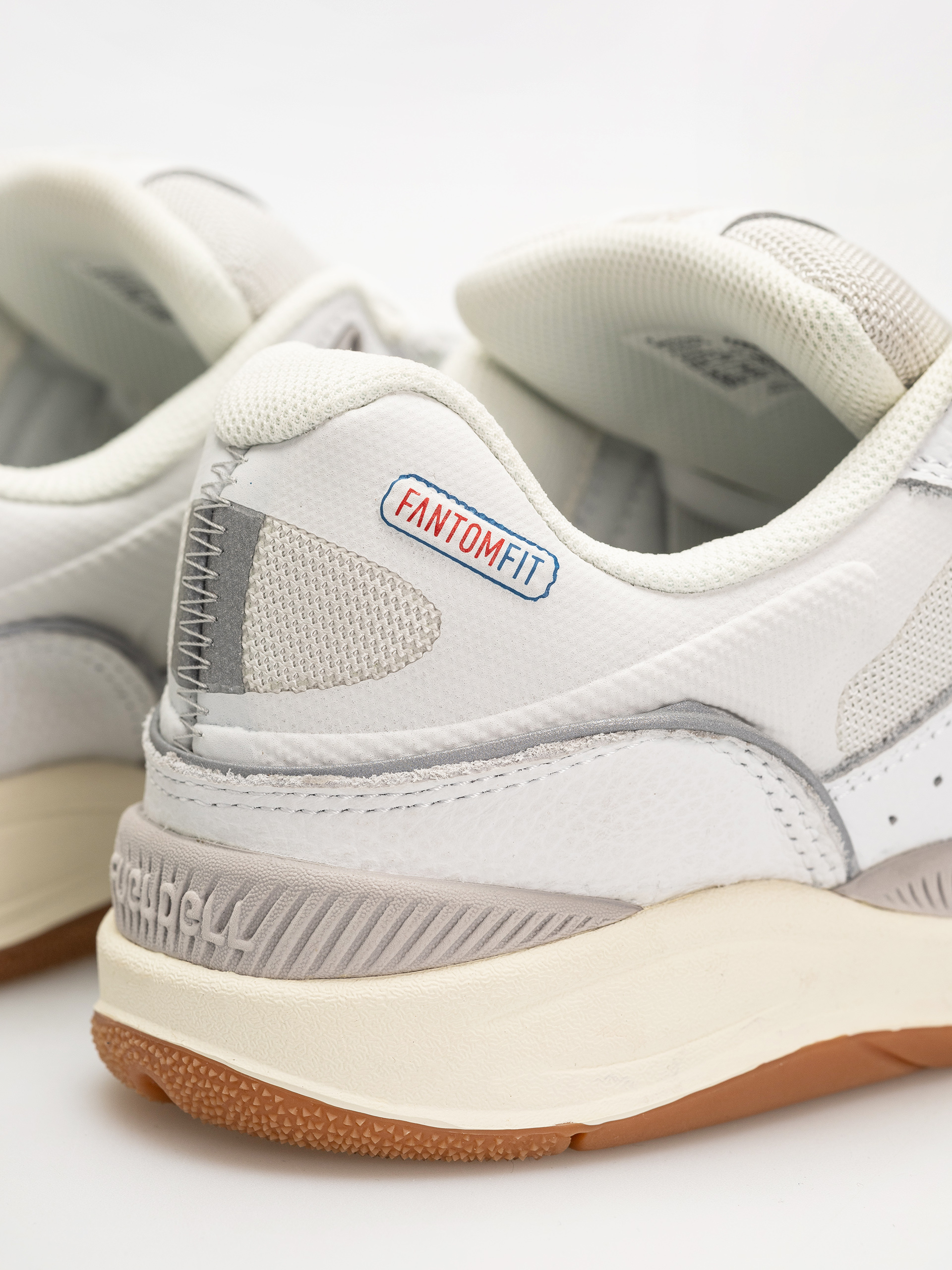 Обувки New Balance 1010 (white)