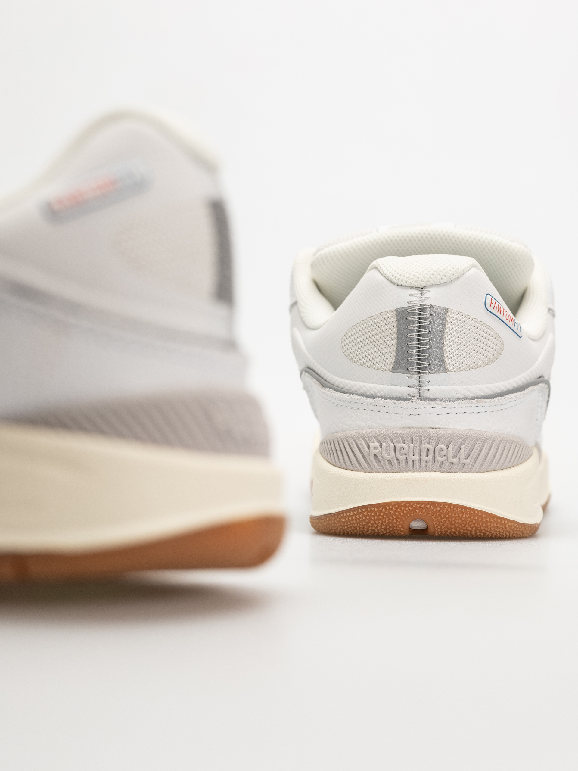 Обувки New Balance 1010 (white)