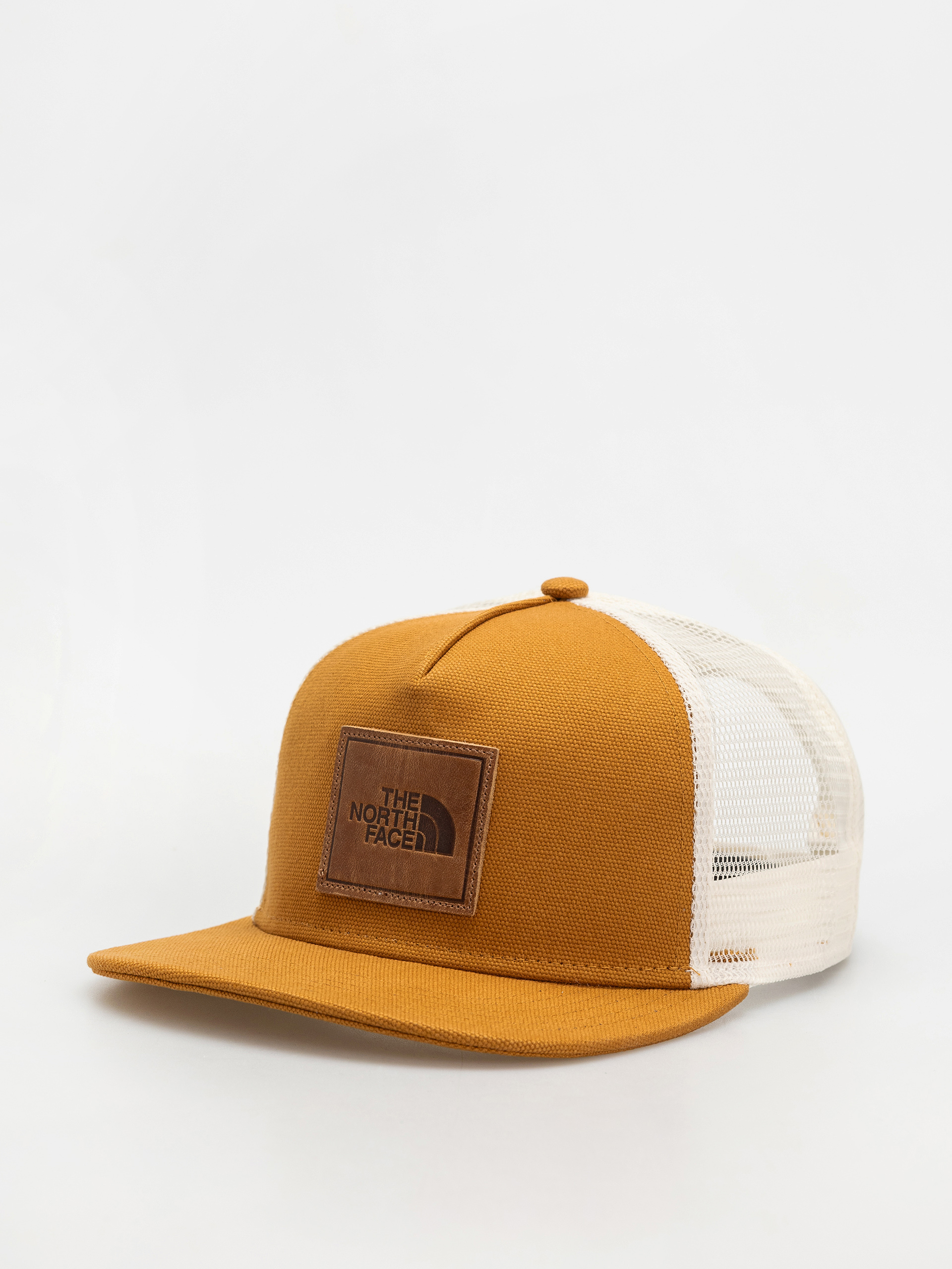 u0428u0430u043fu043au0430 u0441 u043au043eu0437u0438u0440u043au0430 The North Face Half Dome Trucker (timber tan/leather patch)