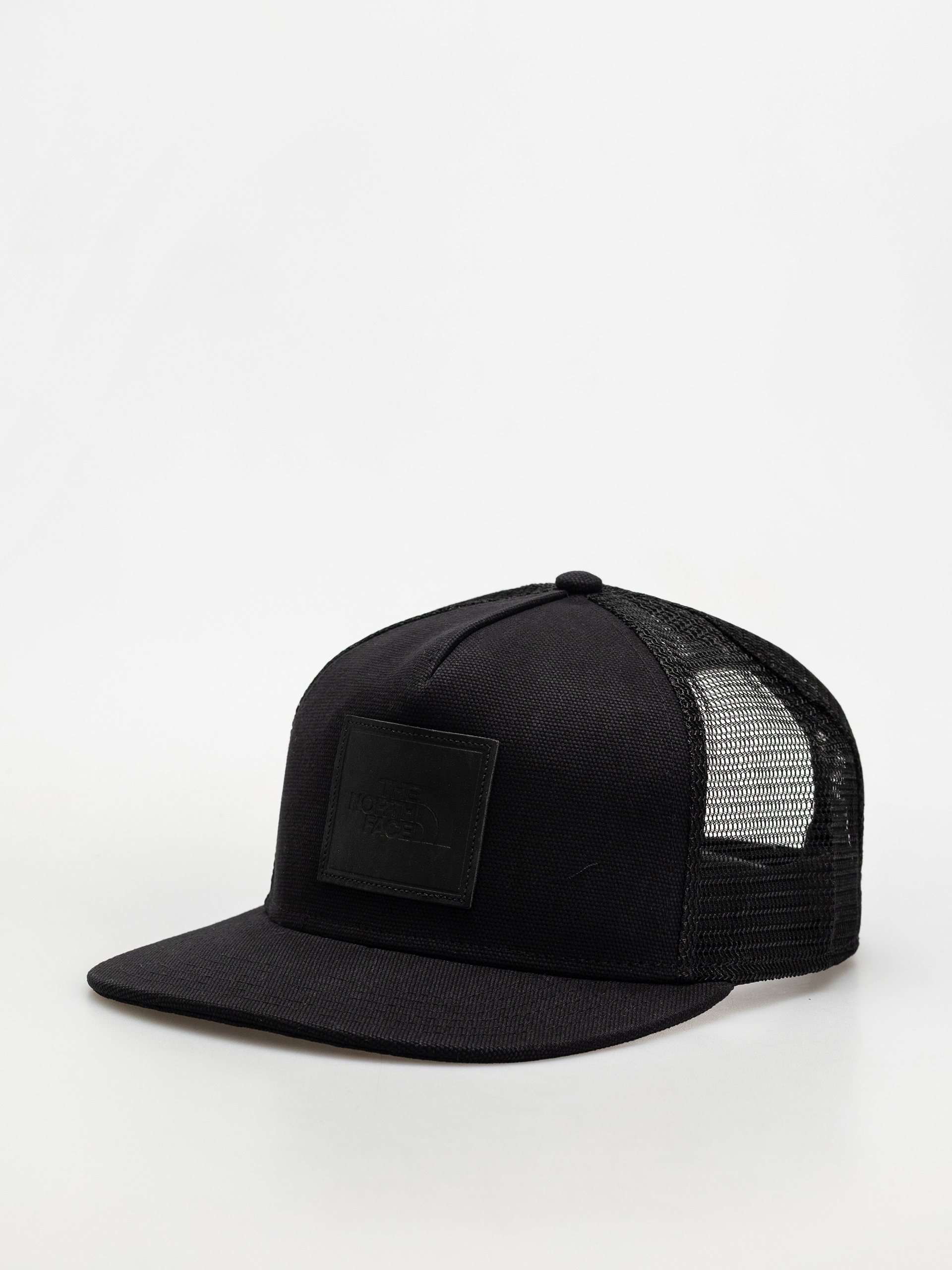 u0428u0430u043fu043au0430 u0441 u043au043eu0437u0438u0440u043au0430 The North Face Half Dome Trucker (tnf black/leather patch)