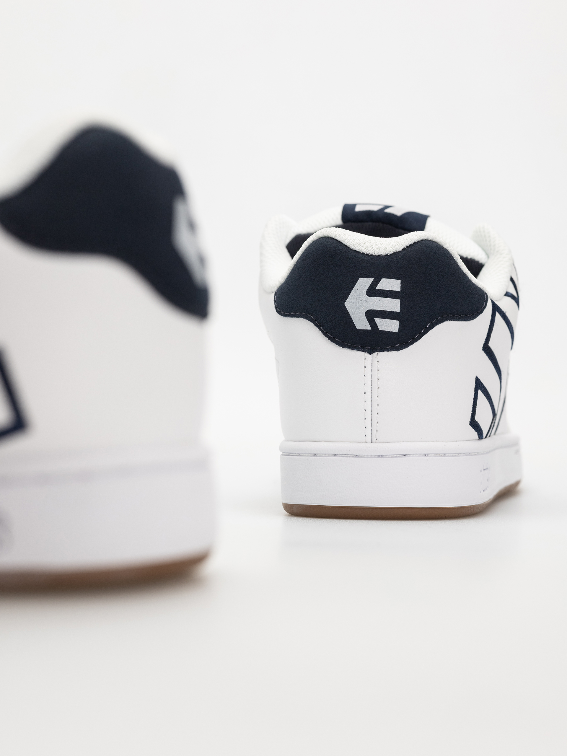 Обувки Etnies Fader (white/white/navy)