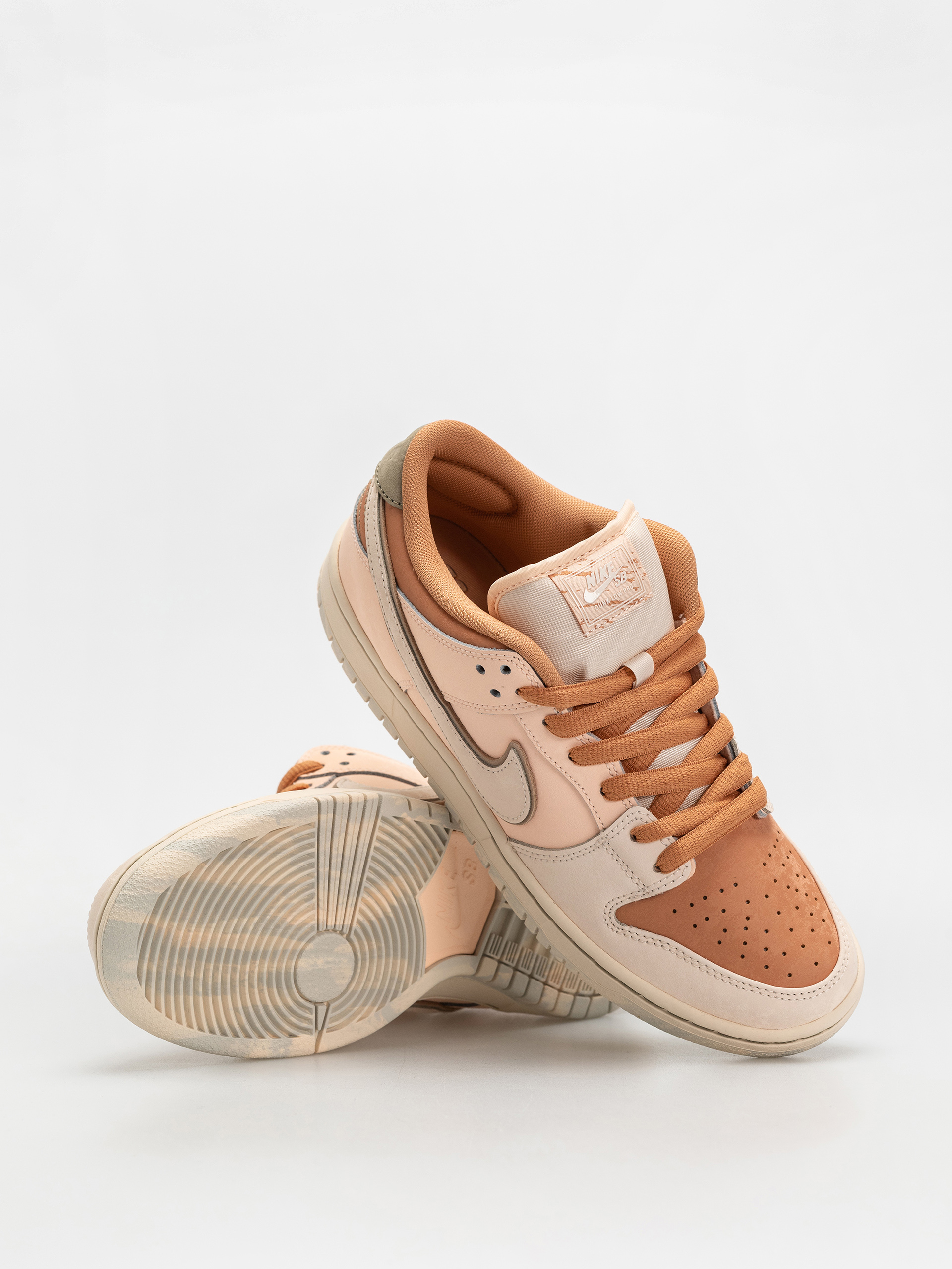 Обувки Nike SB Dunk Low Pro Prm (amber brown/guava ice crimson tint hemp)